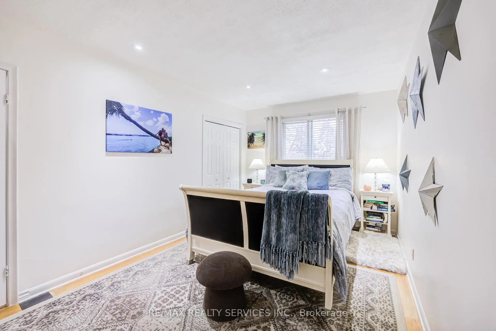 Photo 21 of 761 Sunset Road, Burlington, LaSalle — HOMEH