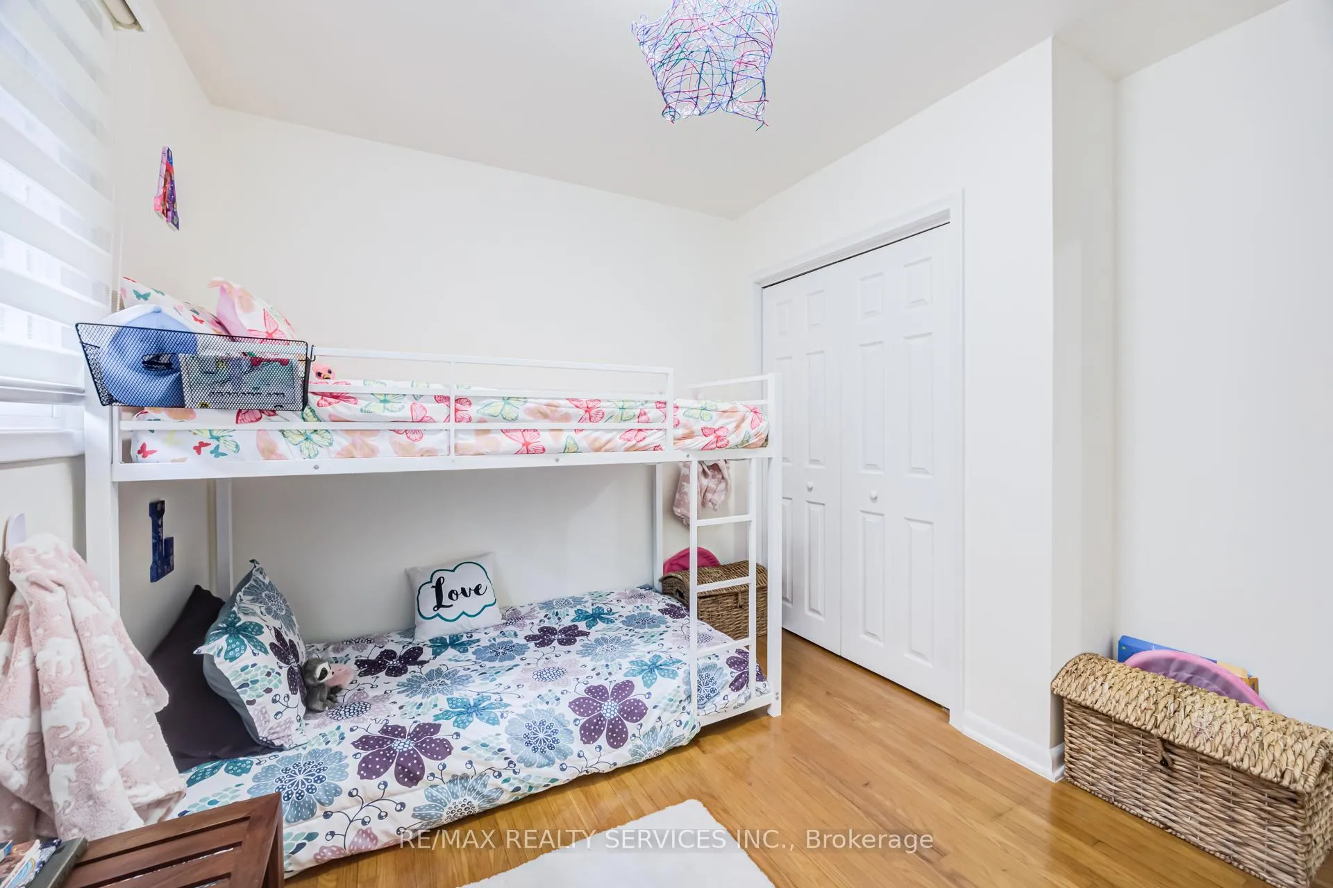 Photo 25 of 761 Sunset Road, Burlington, LaSalle — HOMEH
