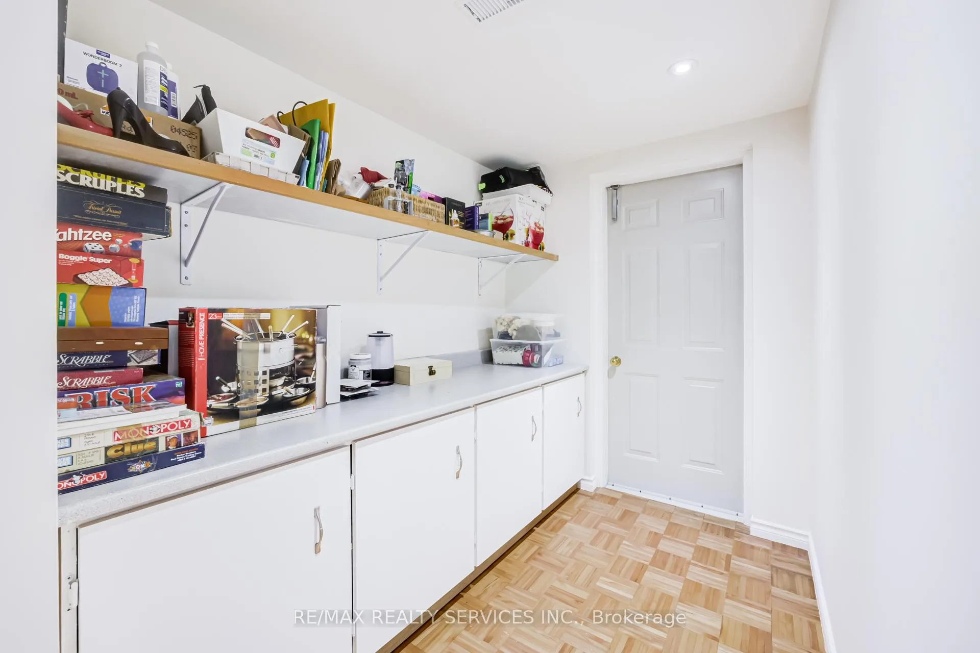 Photo 39 of 761 Sunset Road, Burlington, LaSalle — HOMEH
