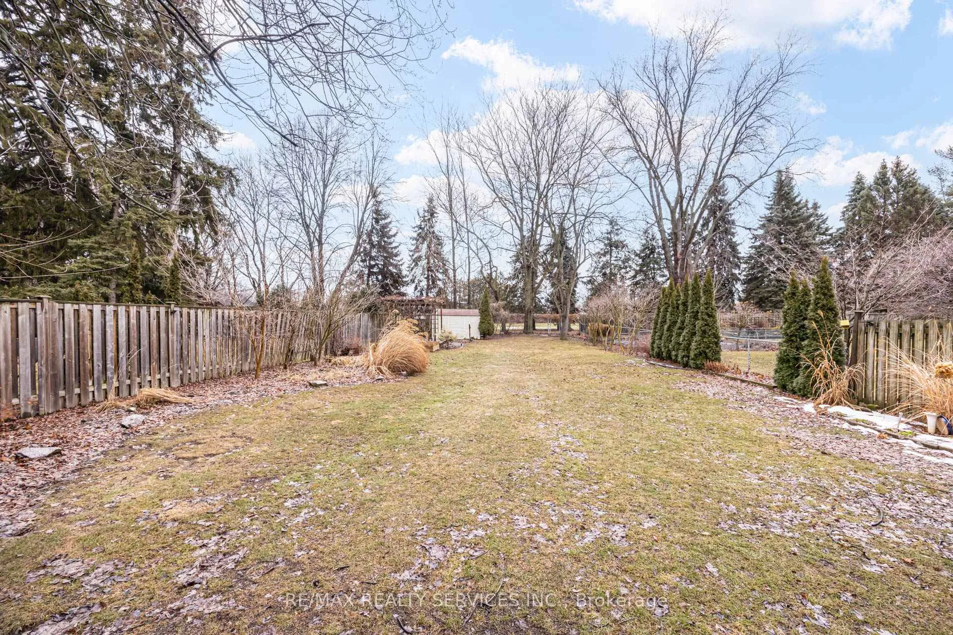 Photo 42 of 761 Sunset Road, Burlington, LaSalle — HOMEH