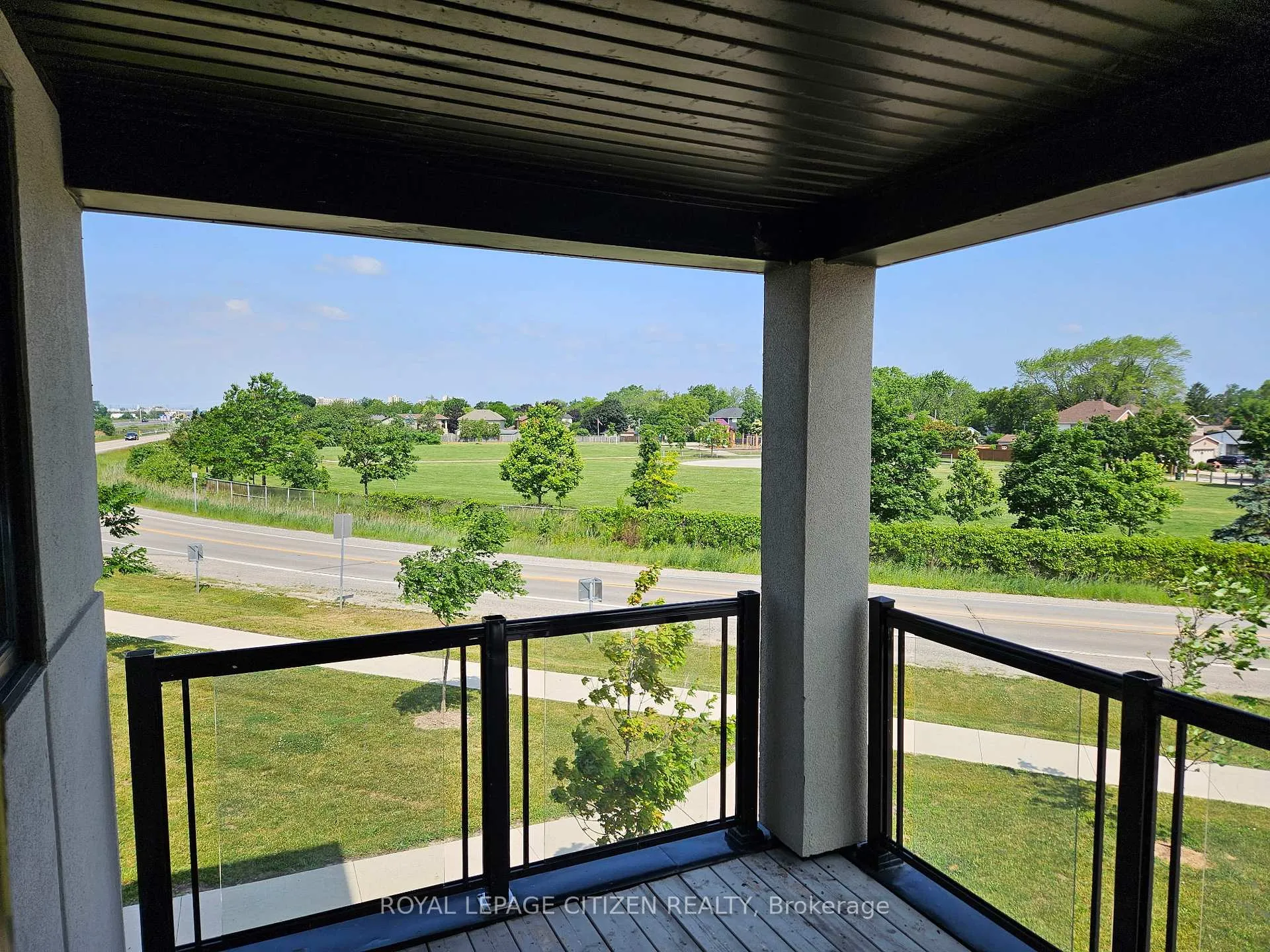 Photo 16 of Unit 102, 590 N Service Road E, Hamilton, Stoney Creek Industrial — HOMEH