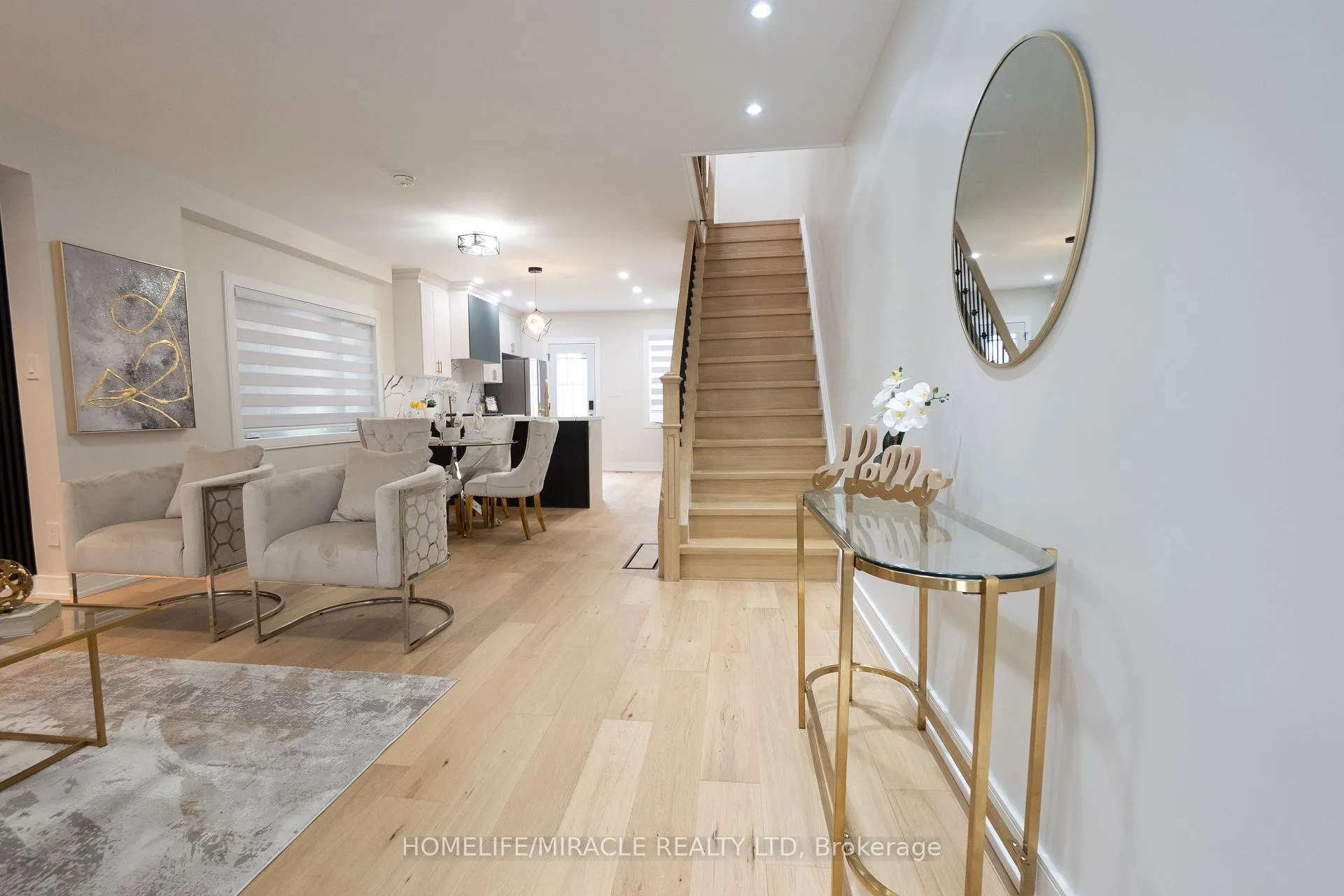 Photo 5 of 12 Thyra Avenue, Toronto, Crescent Town — HOMEH