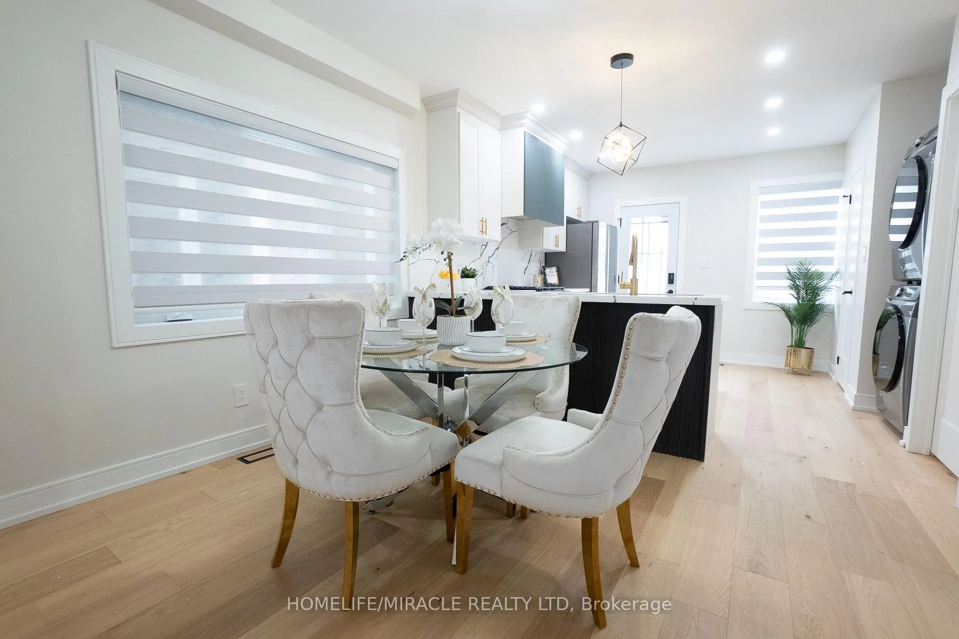 Photo 6 of 12 Thyra Avenue, Toronto, Crescent Town — HOMEH
