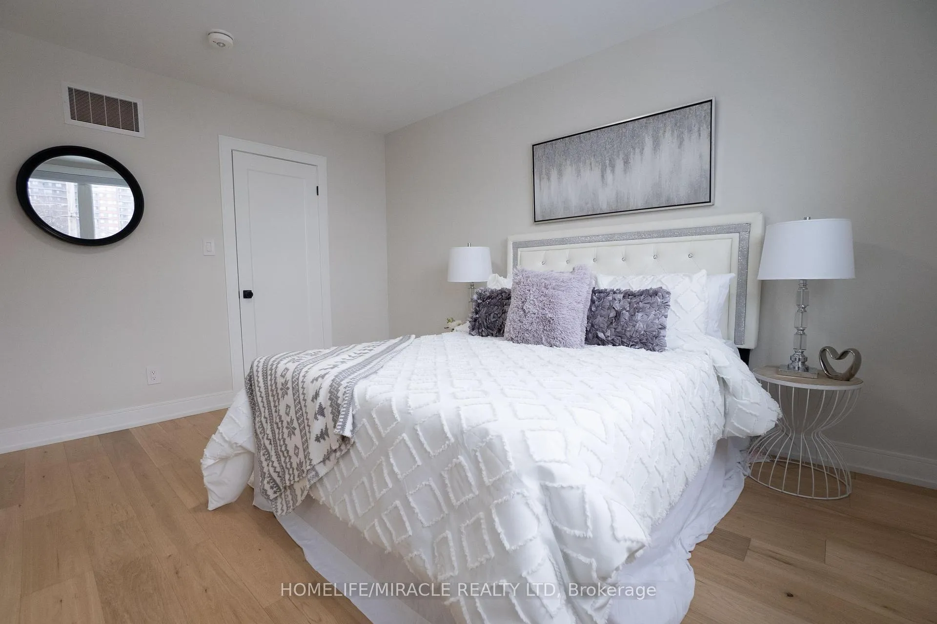 Photo 16 of 12 Thyra Avenue, Toronto, Crescent Town — HOMEH