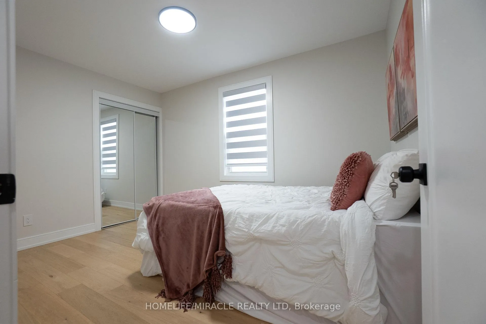 Photo 20 of 12 Thyra Avenue, Toronto, Crescent Town — HOMEH