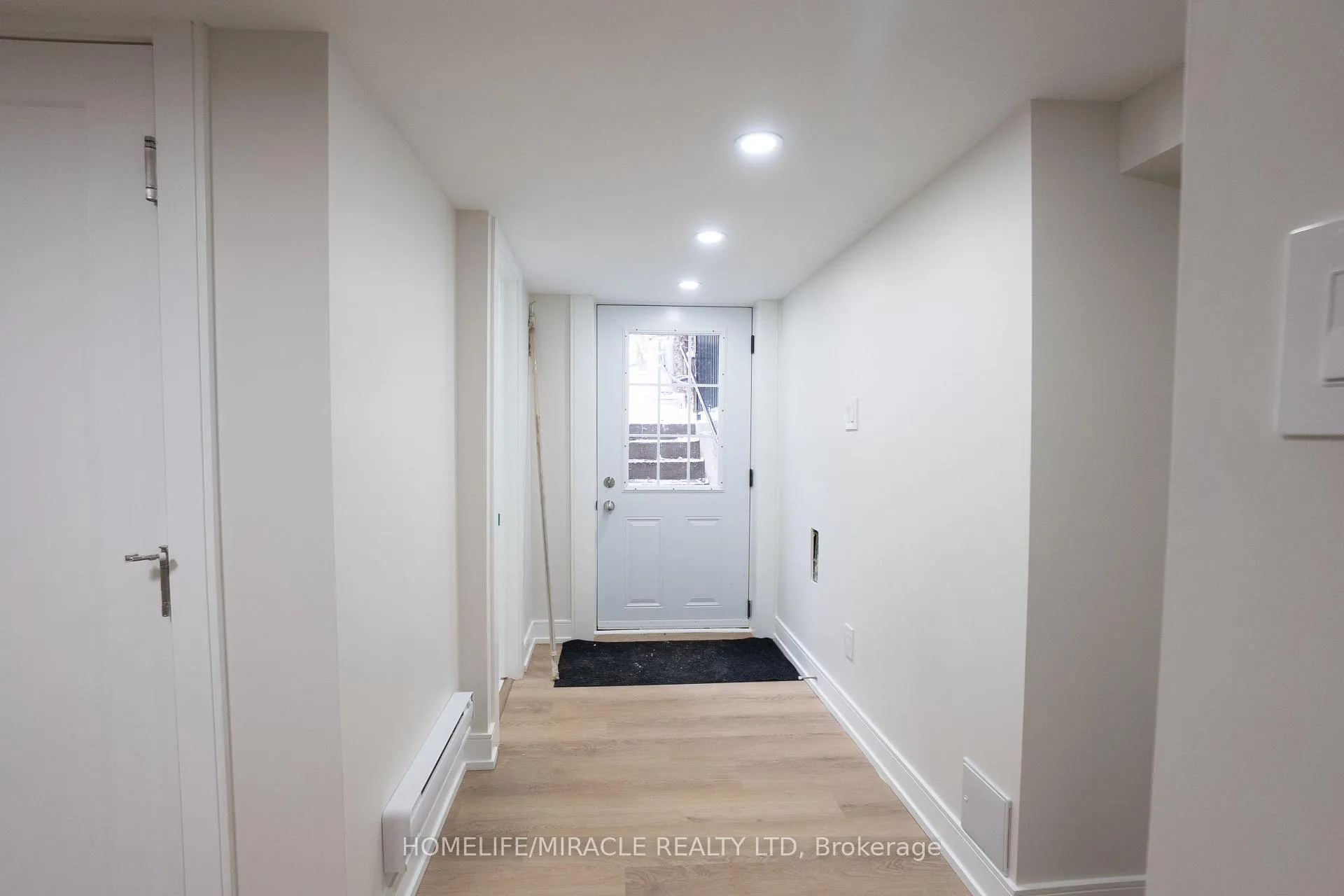Photo 36 of 12 Thyra Avenue, Toronto, Crescent Town — HOMEH