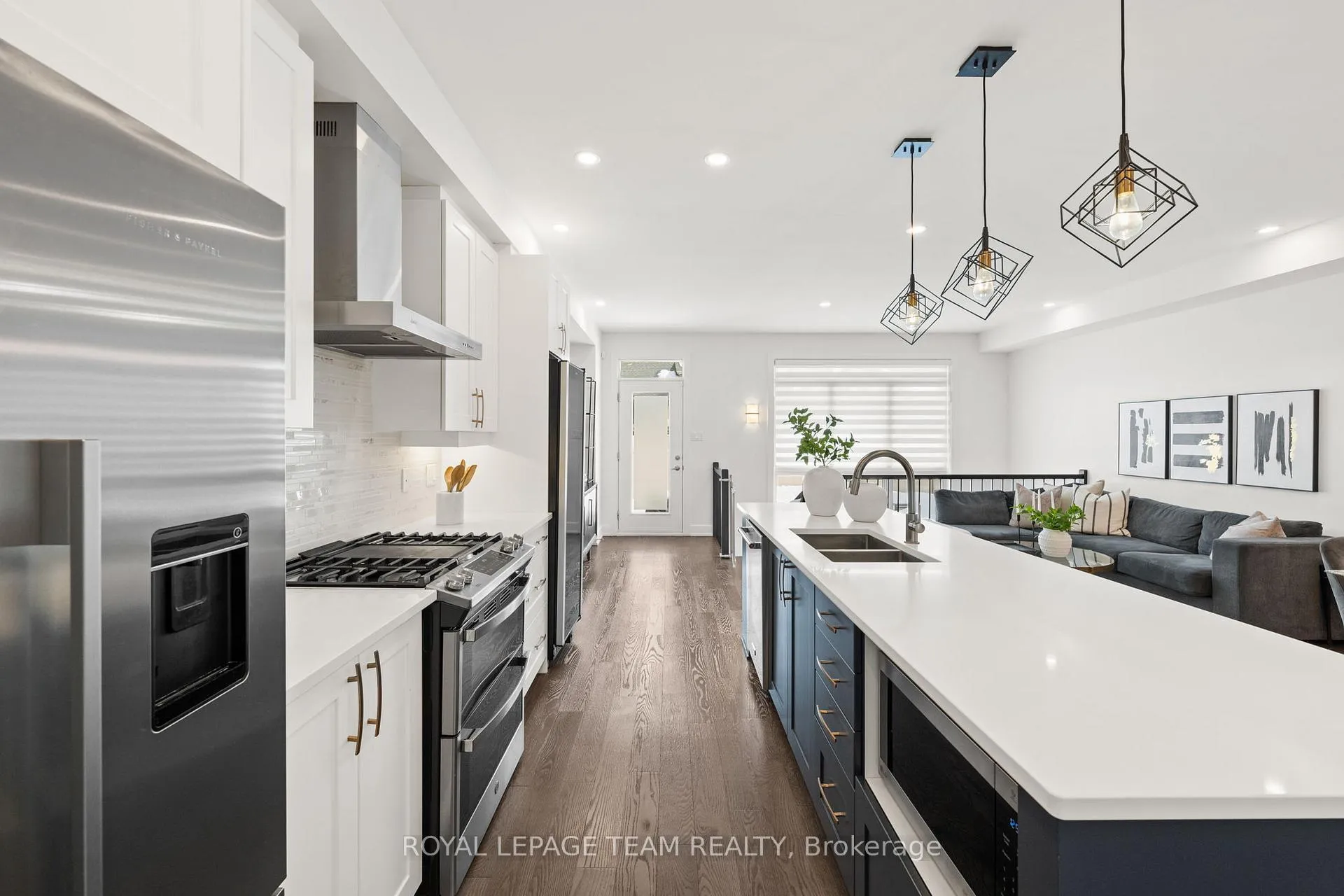 Photo 7 of 143 Avro Circle, Ottawa, CFB Rockcliffe and Area — HOMEH