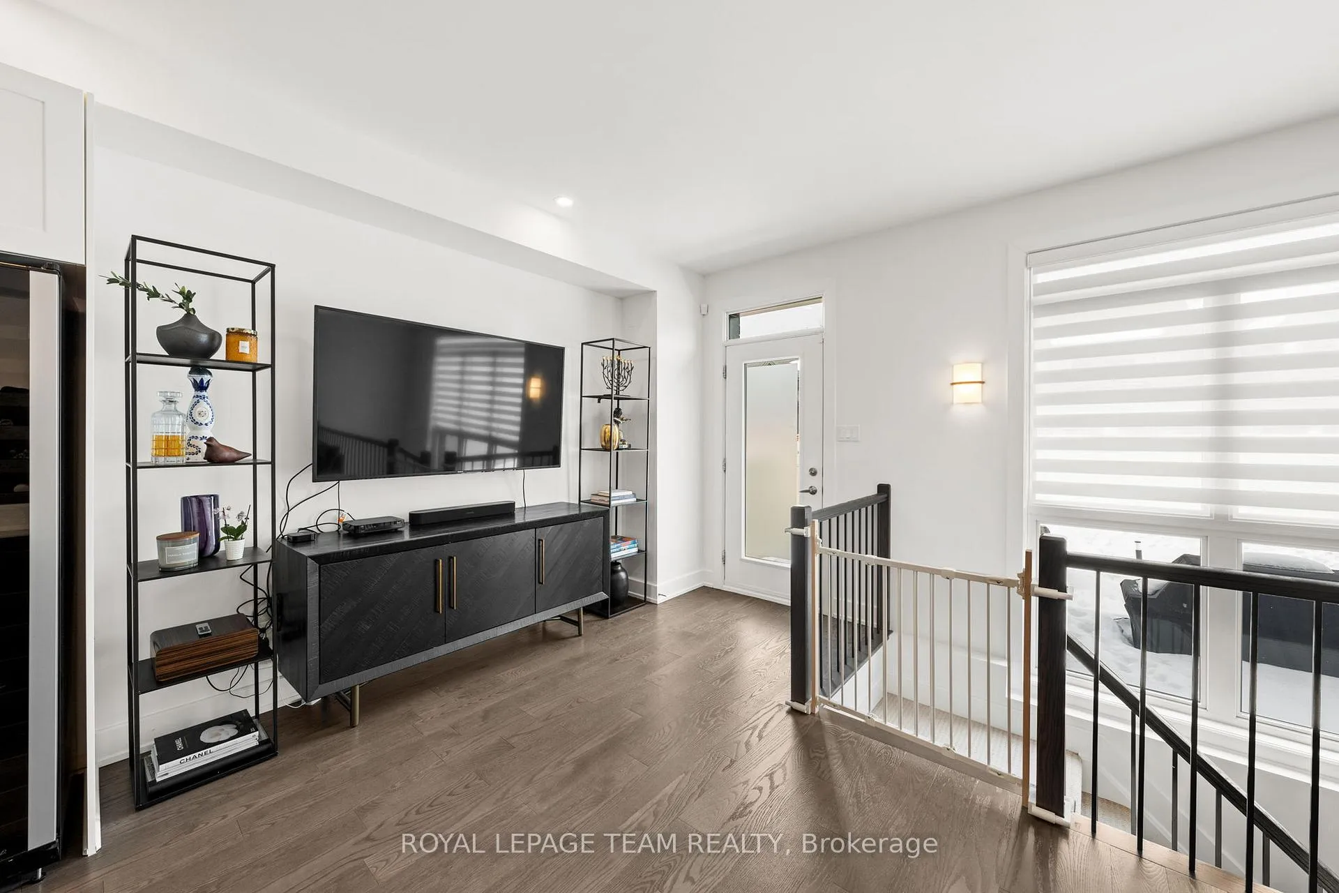 Photo 19 of 143 Avro Circle, Ottawa, CFB Rockcliffe and Area — HOMEH