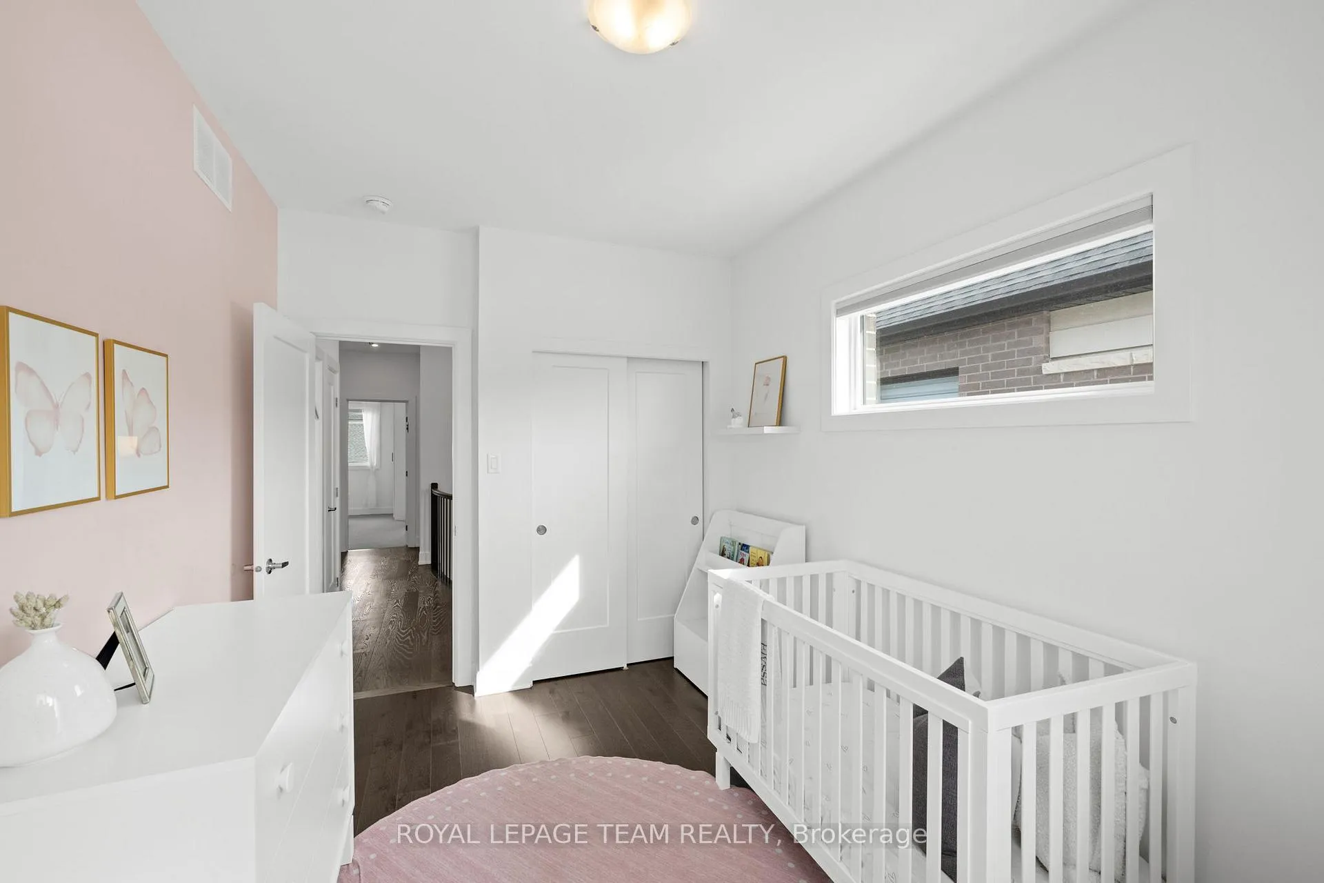 Photo 33 of 143 Avro Circle, Ottawa, CFB Rockcliffe and Area — HOMEH