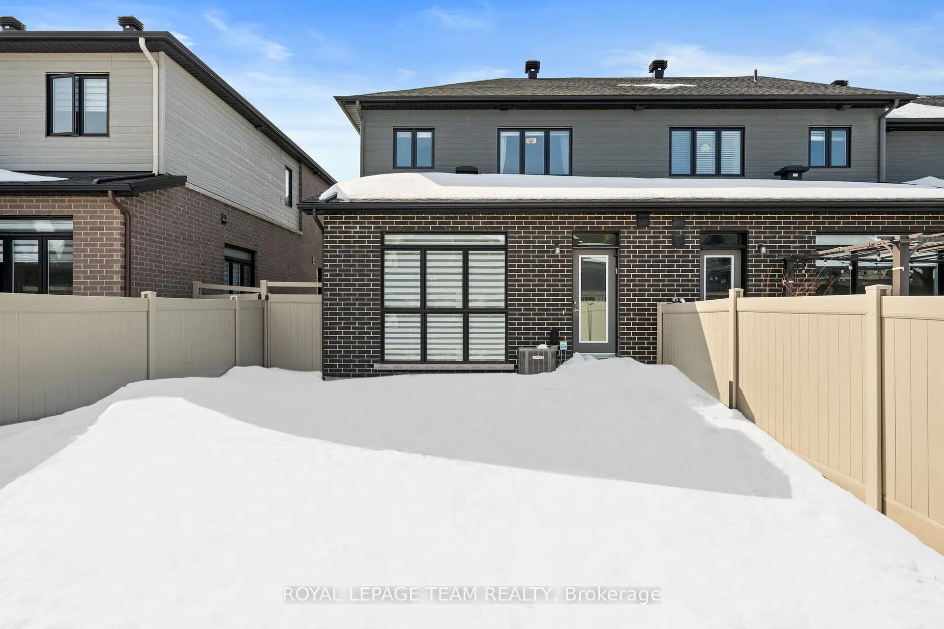 Photo 42 of 143 Avro Circle, Ottawa, CFB Rockcliffe and Area — HOMEH