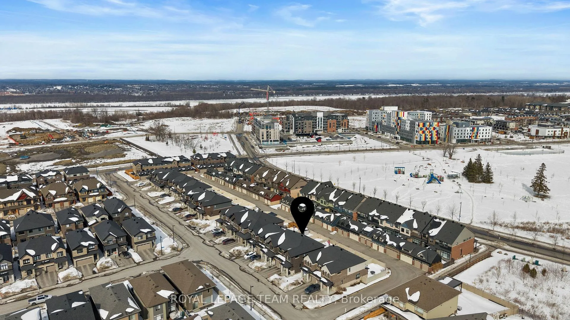 Photo 47 of 143 Avro Circle, Ottawa, CFB Rockcliffe and Area — HOMEH