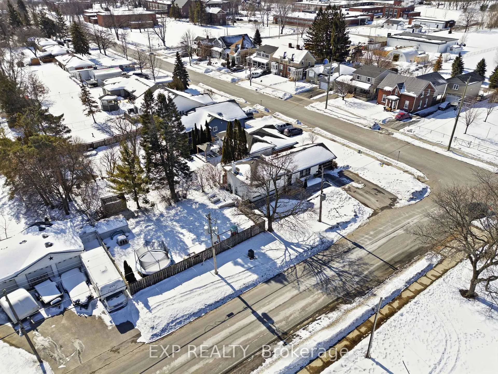 Photo 46 of 67 Leland Drive, Belleville, Belleville Ward — HOMEH