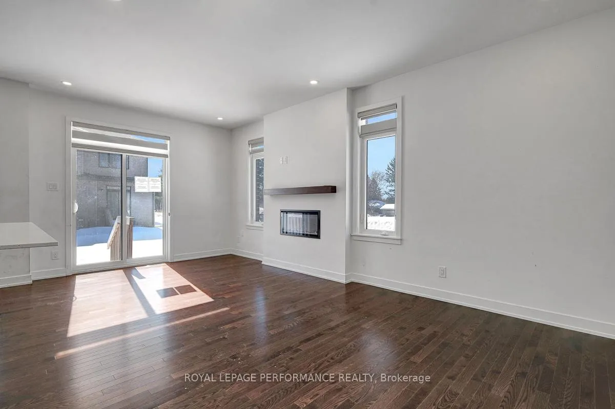 Photo 16 of 51 Moosonee Crescent, Ottawa, Riverside South/Gloucester Glen — HOMEH