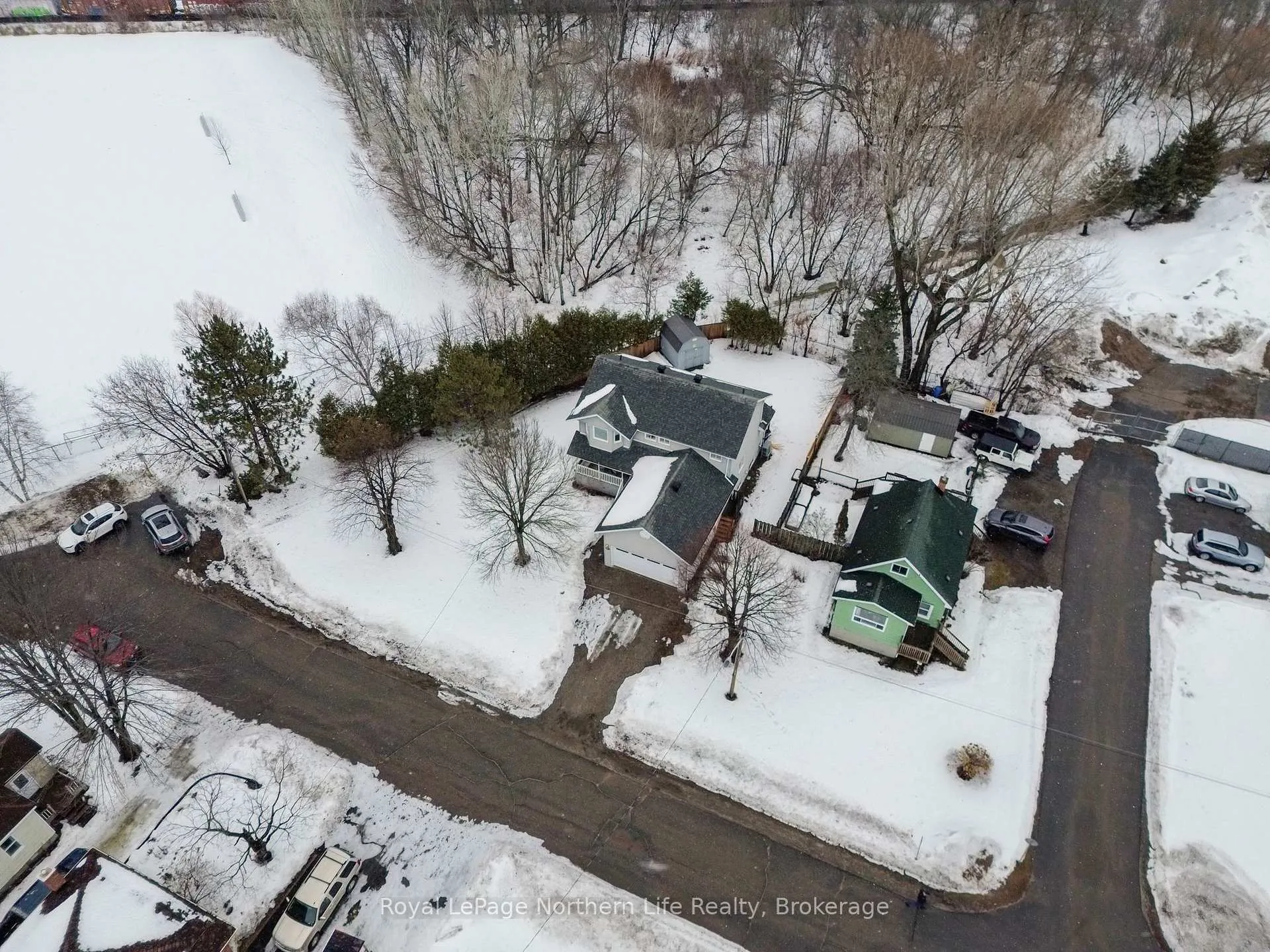 Photo 2 of 30 Gladstone Avenue, North Bay, Ferris — HOMEH