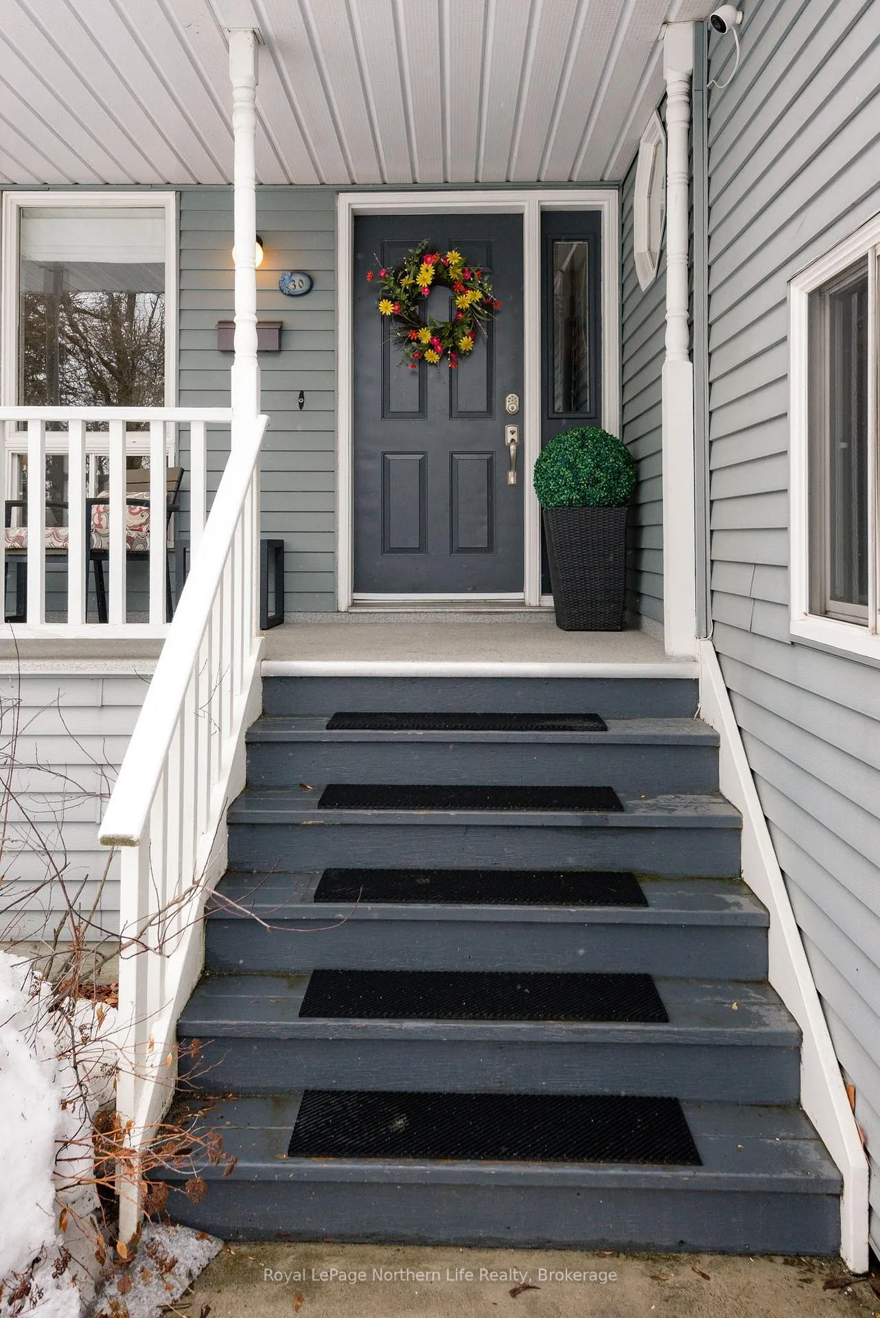 Photo 5 of 30 Gladstone Avenue, North Bay, Ferris — HOMEH