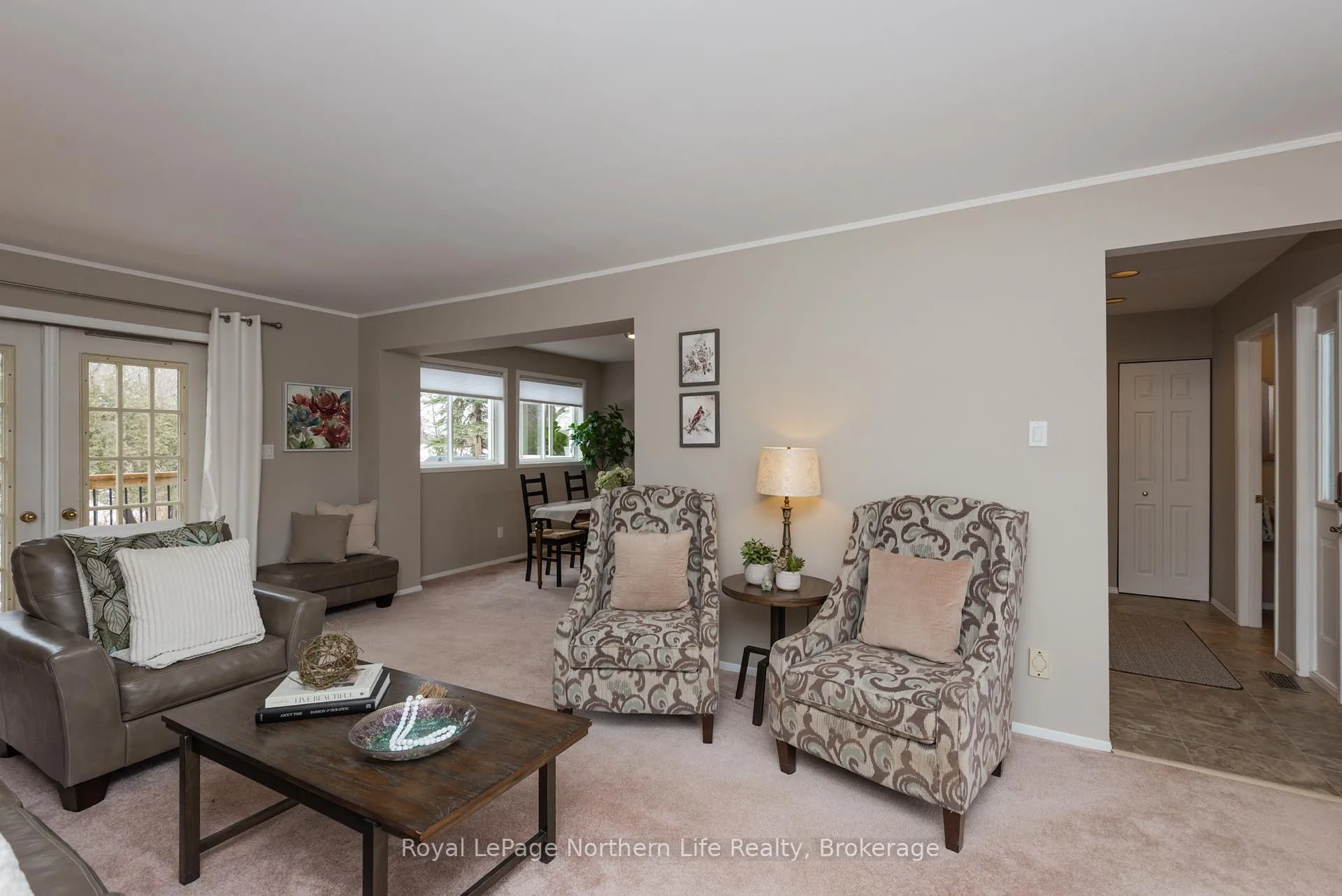 Photo 11 of 30 Gladstone Avenue, North Bay, Ferris — HOMEH