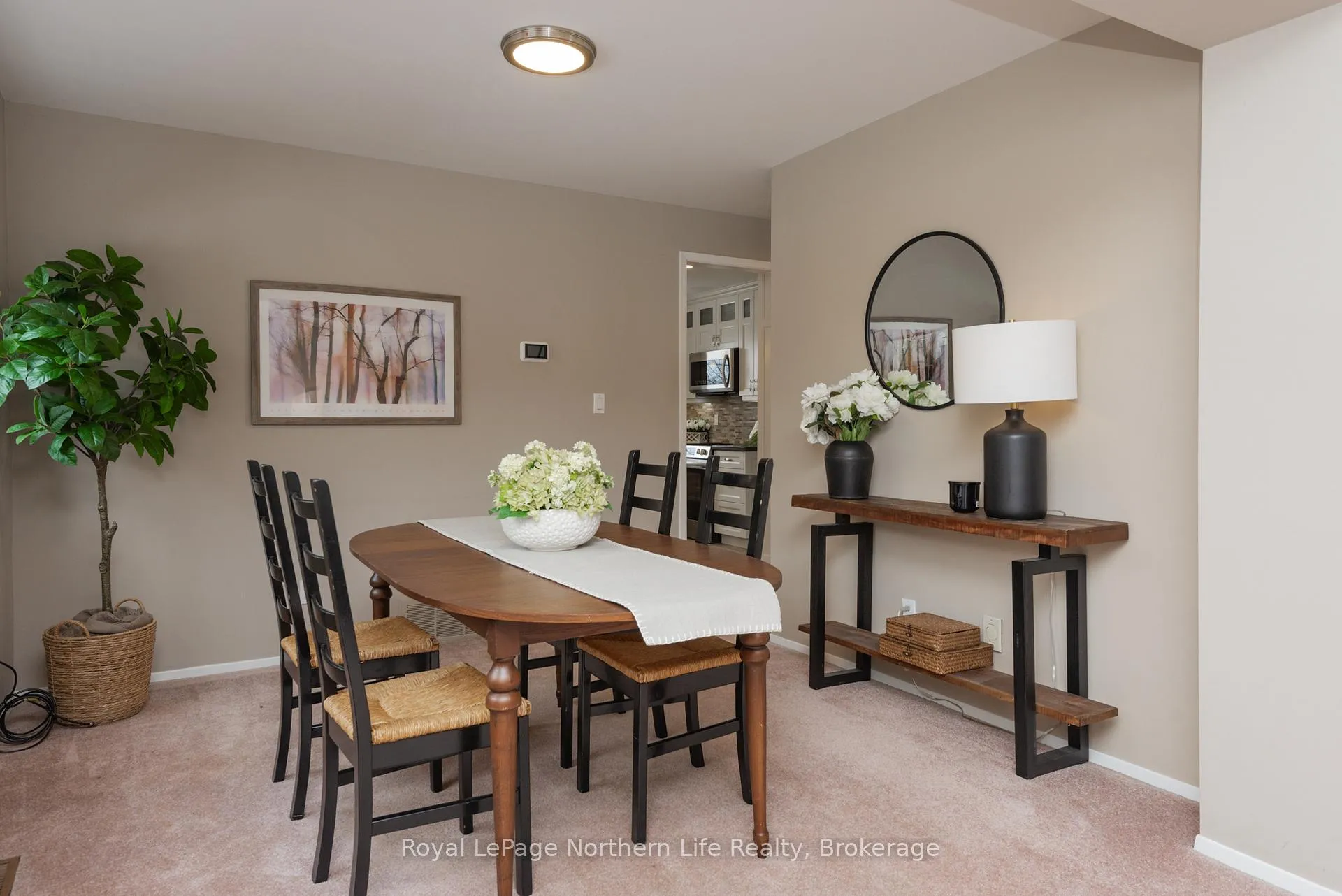 Photo 14 of 30 Gladstone Avenue, North Bay, Ferris — HOMEH