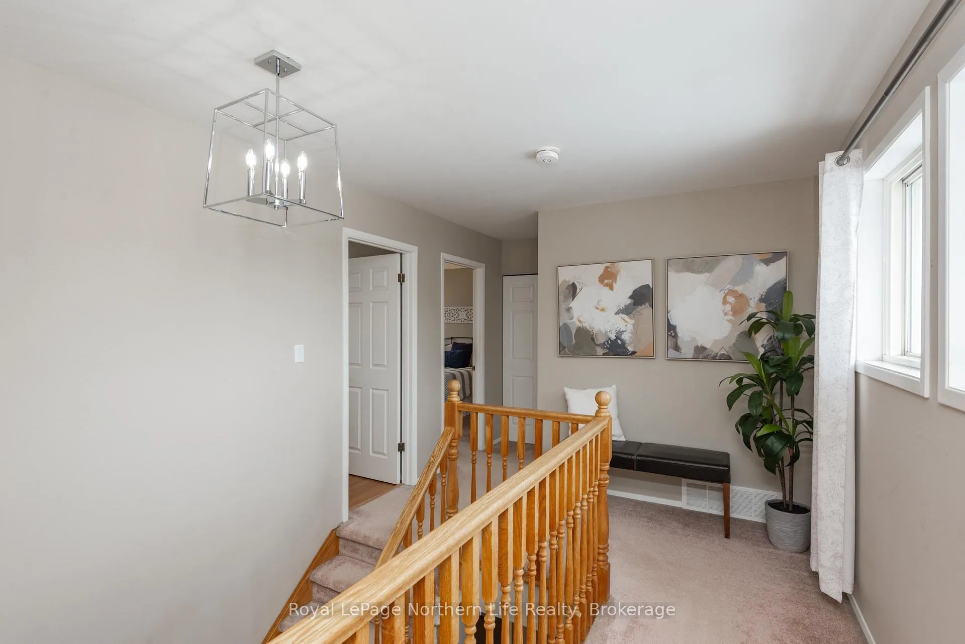 Photo 23 of 30 Gladstone Avenue, North Bay, Ferris — HOMEH