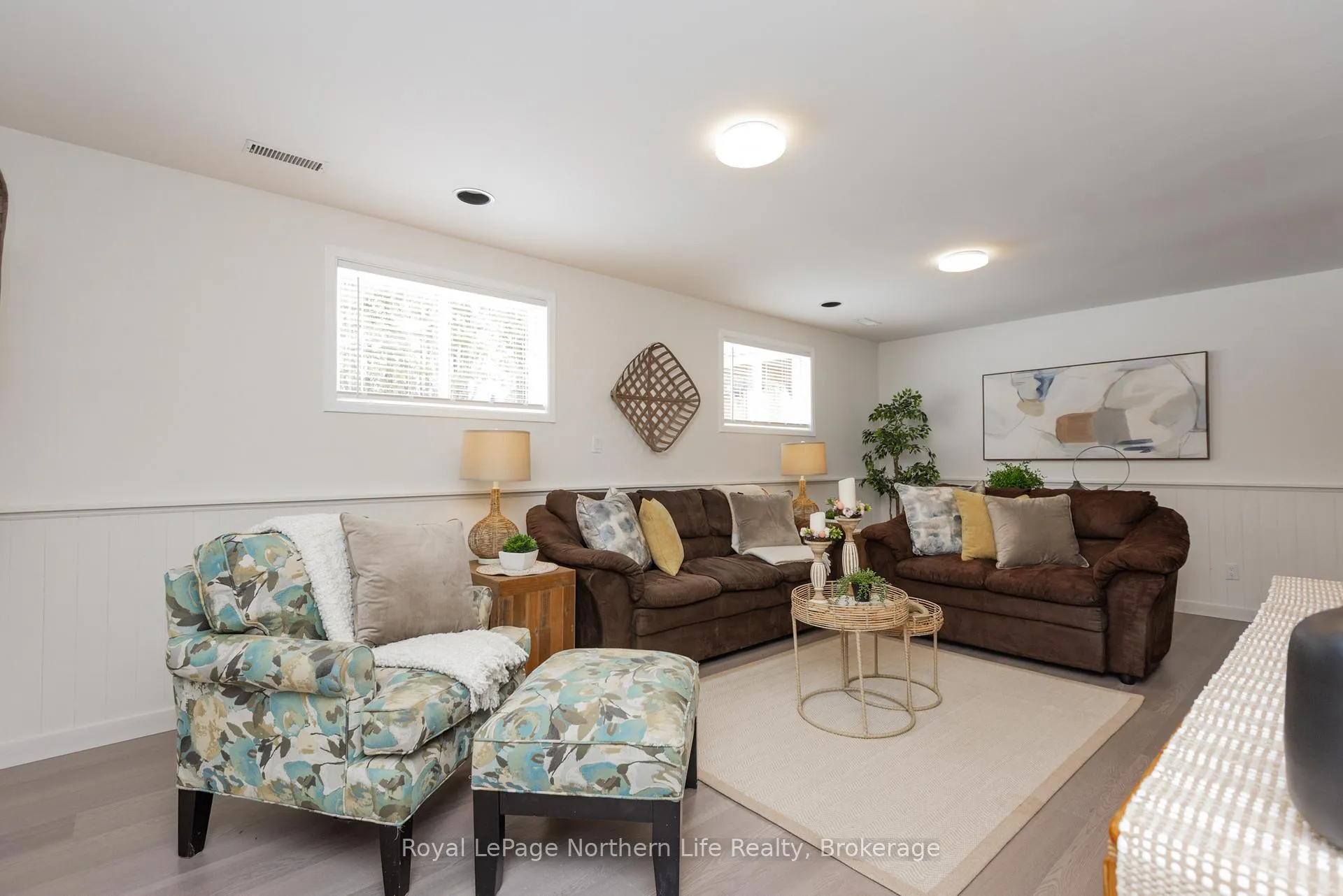 Photo 37 of 30 Gladstone Avenue, North Bay, Ferris — HOMEH