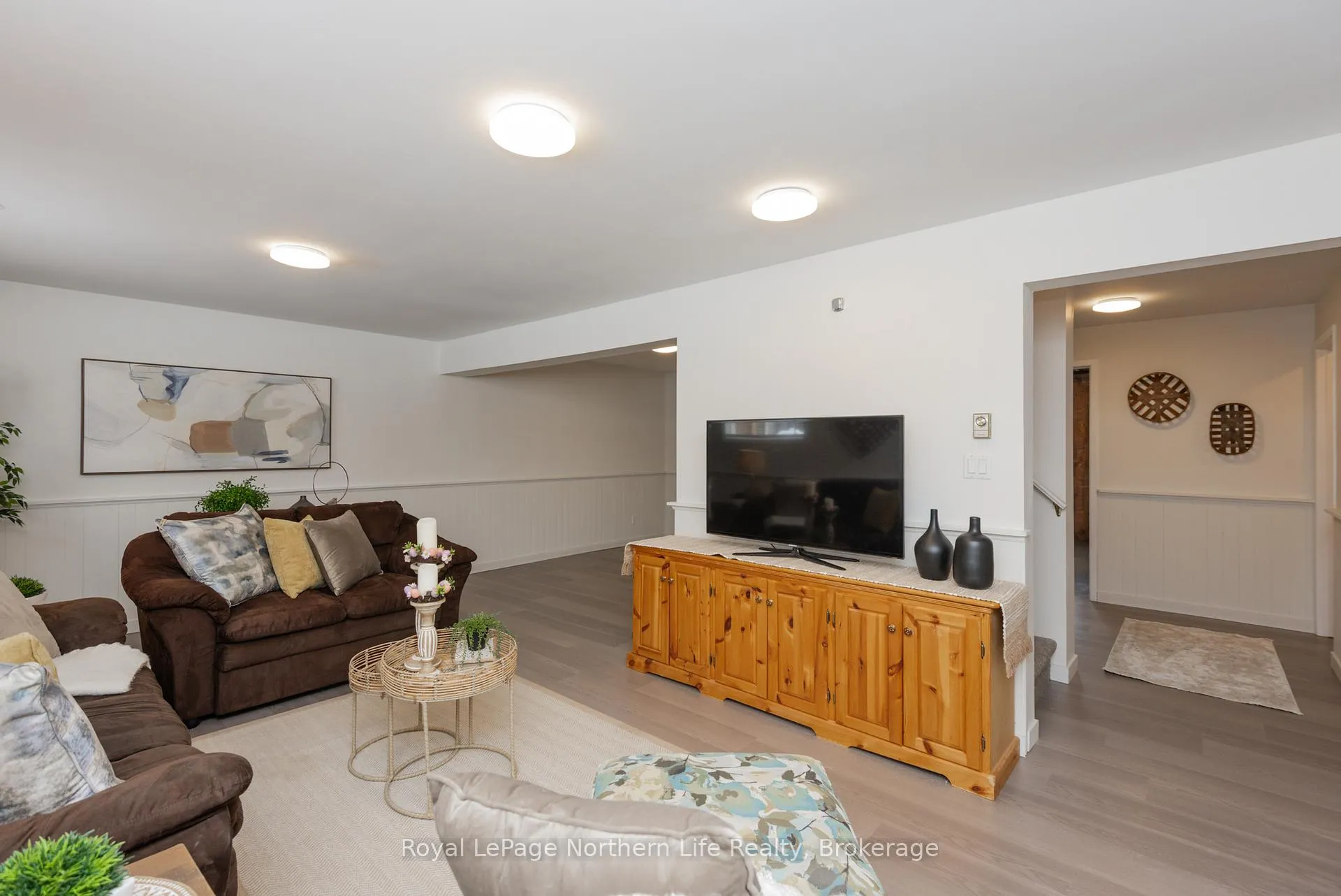 Photo 38 of 30 Gladstone Avenue, North Bay, Ferris — HOMEH