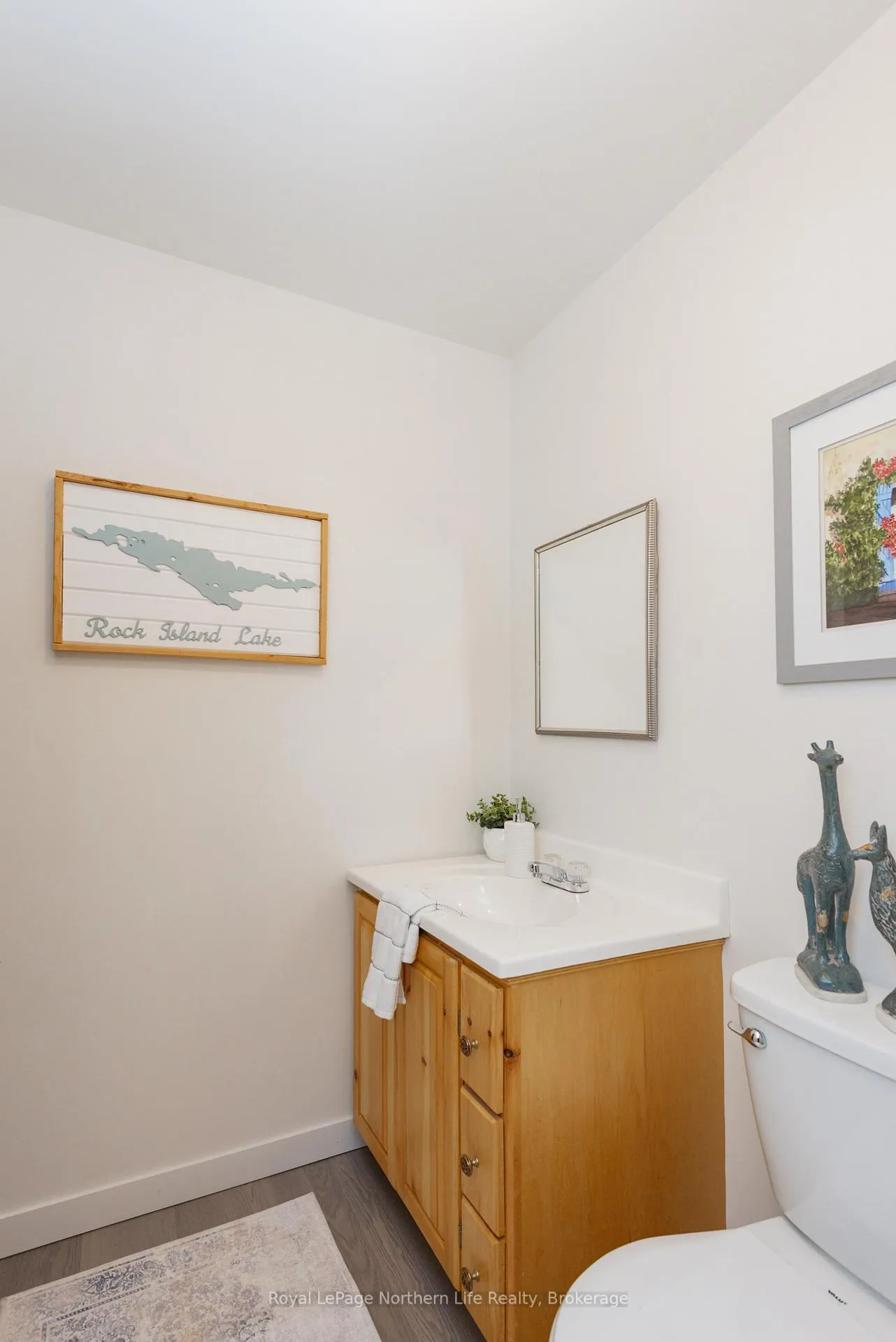Photo 42 of 30 Gladstone Avenue, North Bay, Ferris — HOMEH