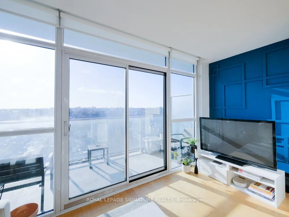 Photo 5 of Unit 1010, 58 Orchard View Boulevard, Toronto, Yonge-Eglinton — HOMEH