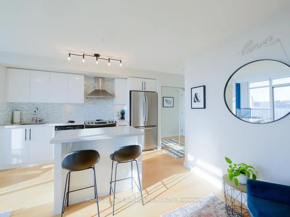 Photo 9 of Unit 1010, 58 Orchard View Boulevard, Toronto, Yonge-Eglinton — HOMEH