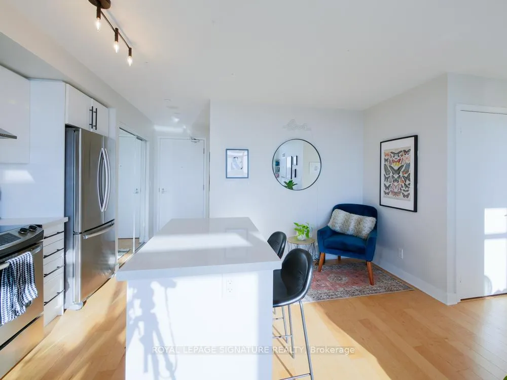 Photo 12 of Unit 1010, 58 Orchard View Boulevard, Toronto, Yonge-Eglinton — HOMEH