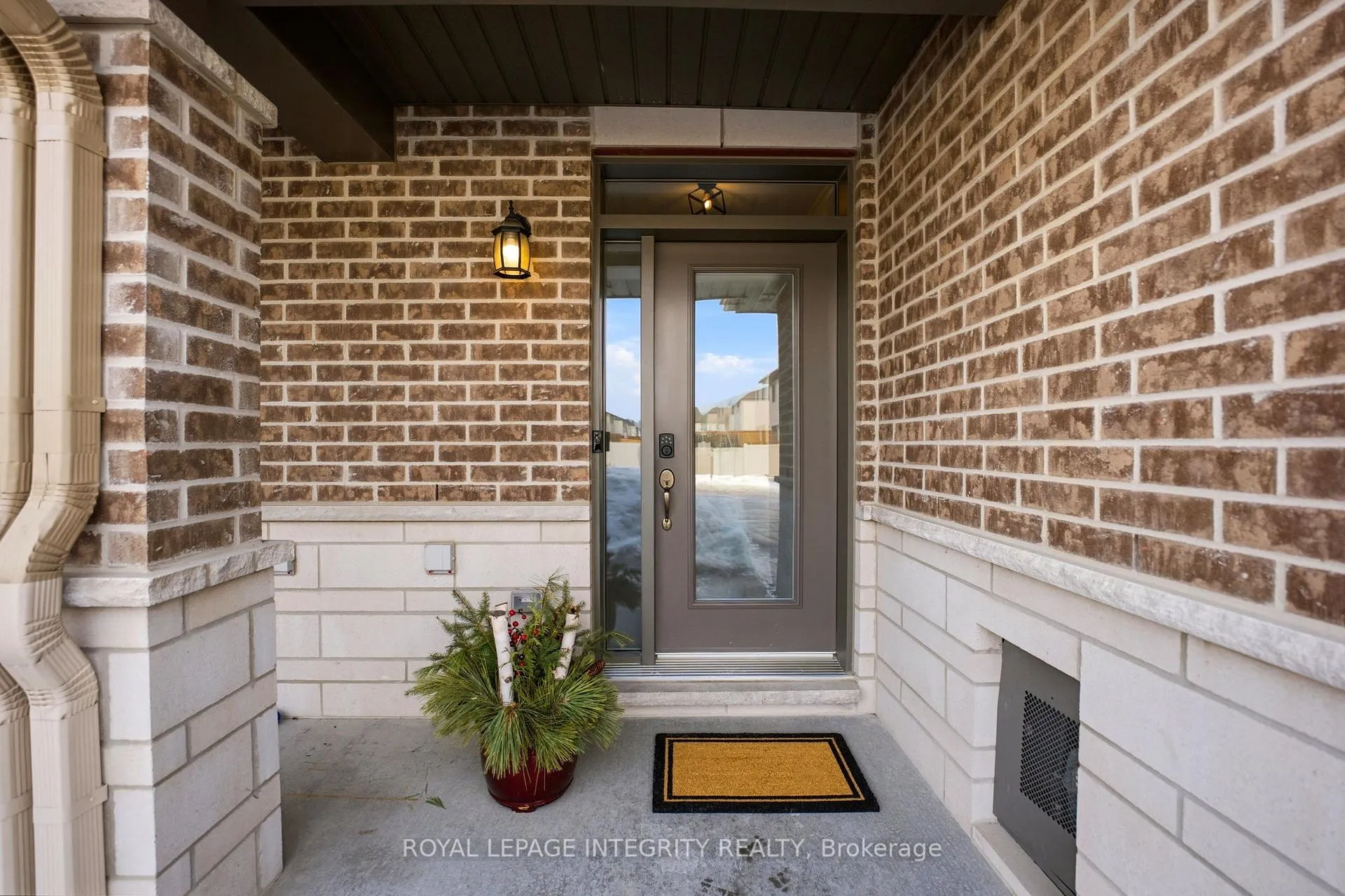 Photo 3 of 88 Porter Street, Ottawa, Stittsville (South) — HOMEH