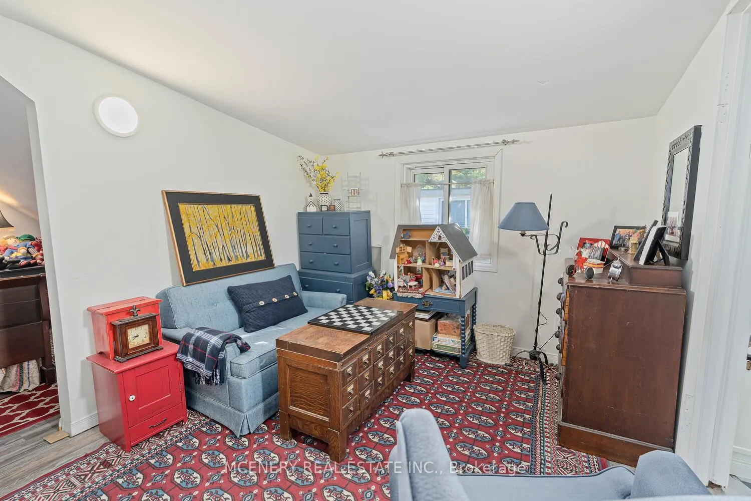 Photo 23 of 22 Lane Street, Guelph, St. George's — HOMEH