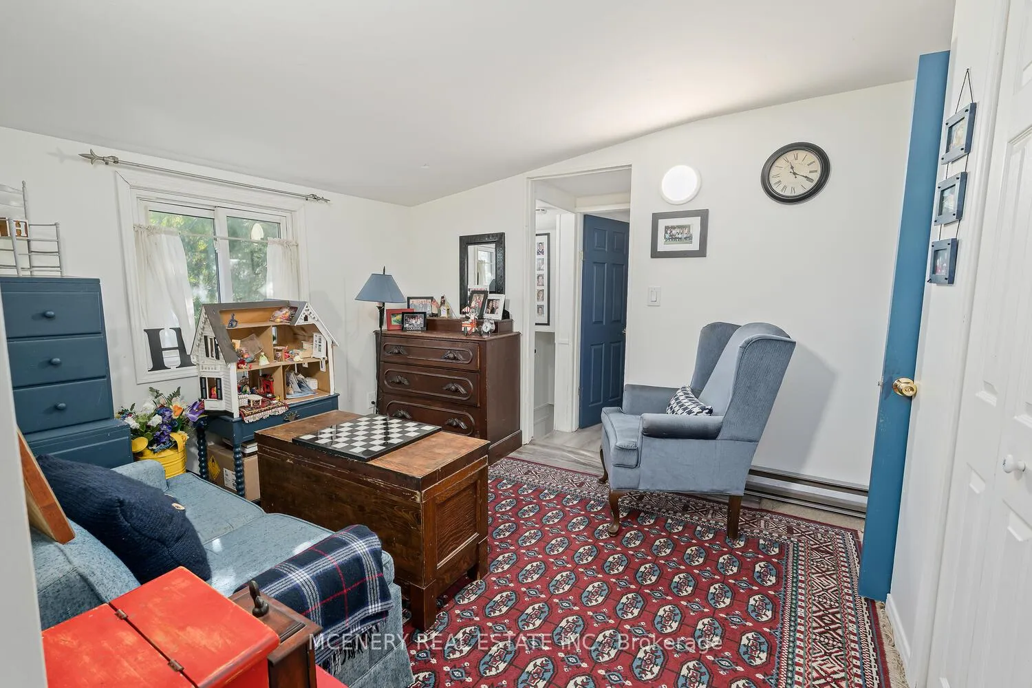 Photo 24 of 22 Lane Street, Guelph, St. George's — HOMEH