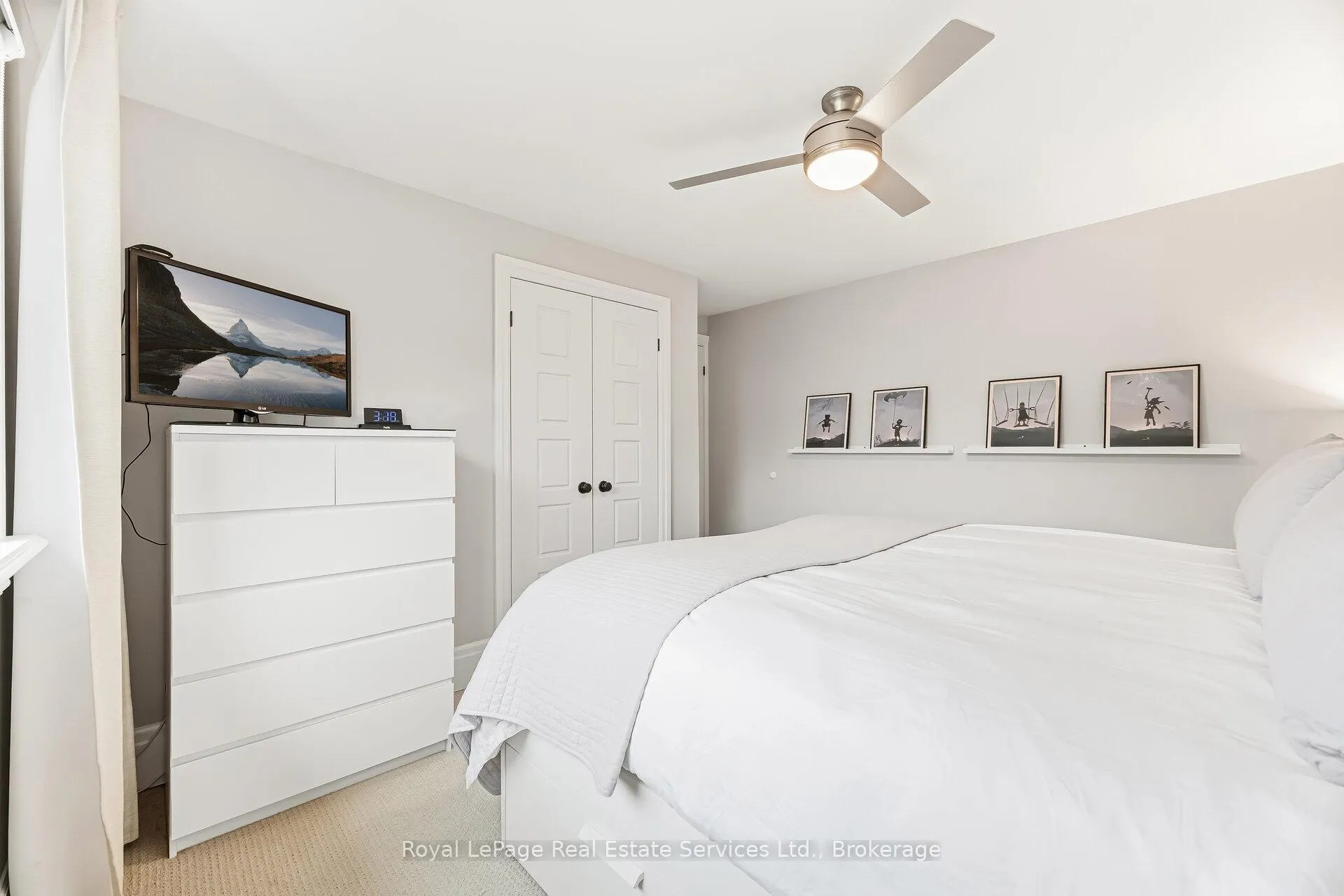 Photo 20 of 667 Lomond Crescent, Burlington, Shoreacres — HOMEH