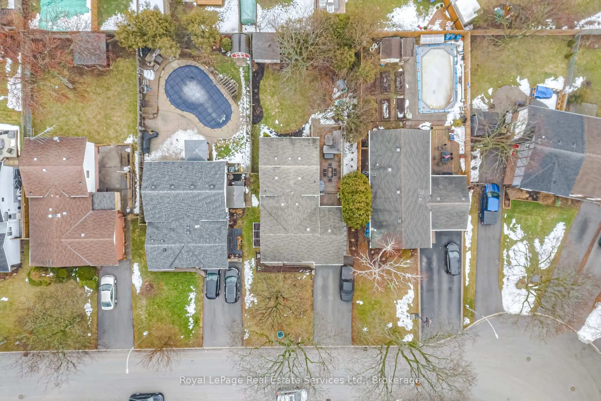Photo 46 of 667 Lomond Crescent, Burlington, Shoreacres — HOMEH