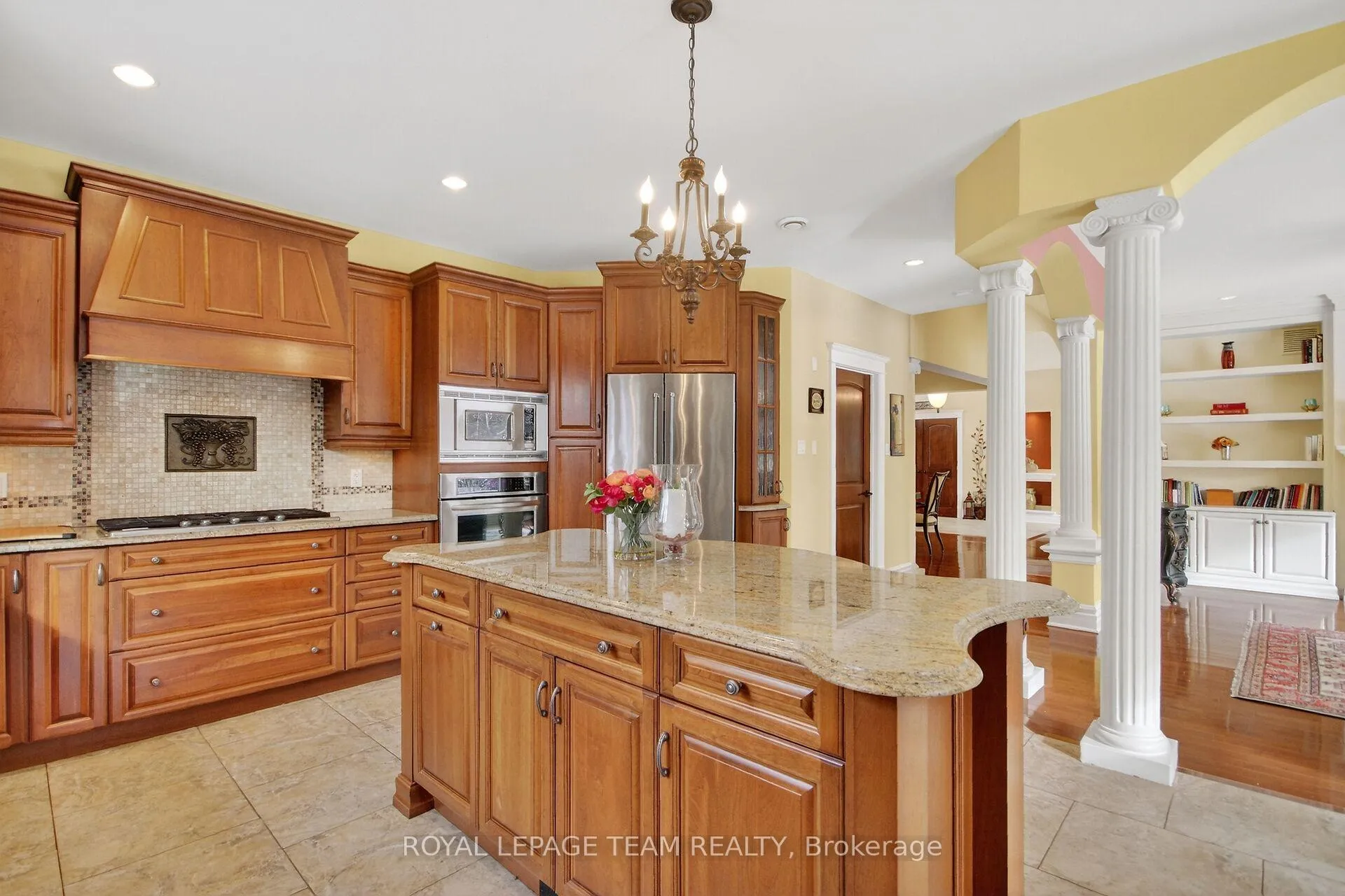 Photo 8 of 104 Sentinel Pine Way, Ottawa, Huntley Ward (South East) — HOMEH
