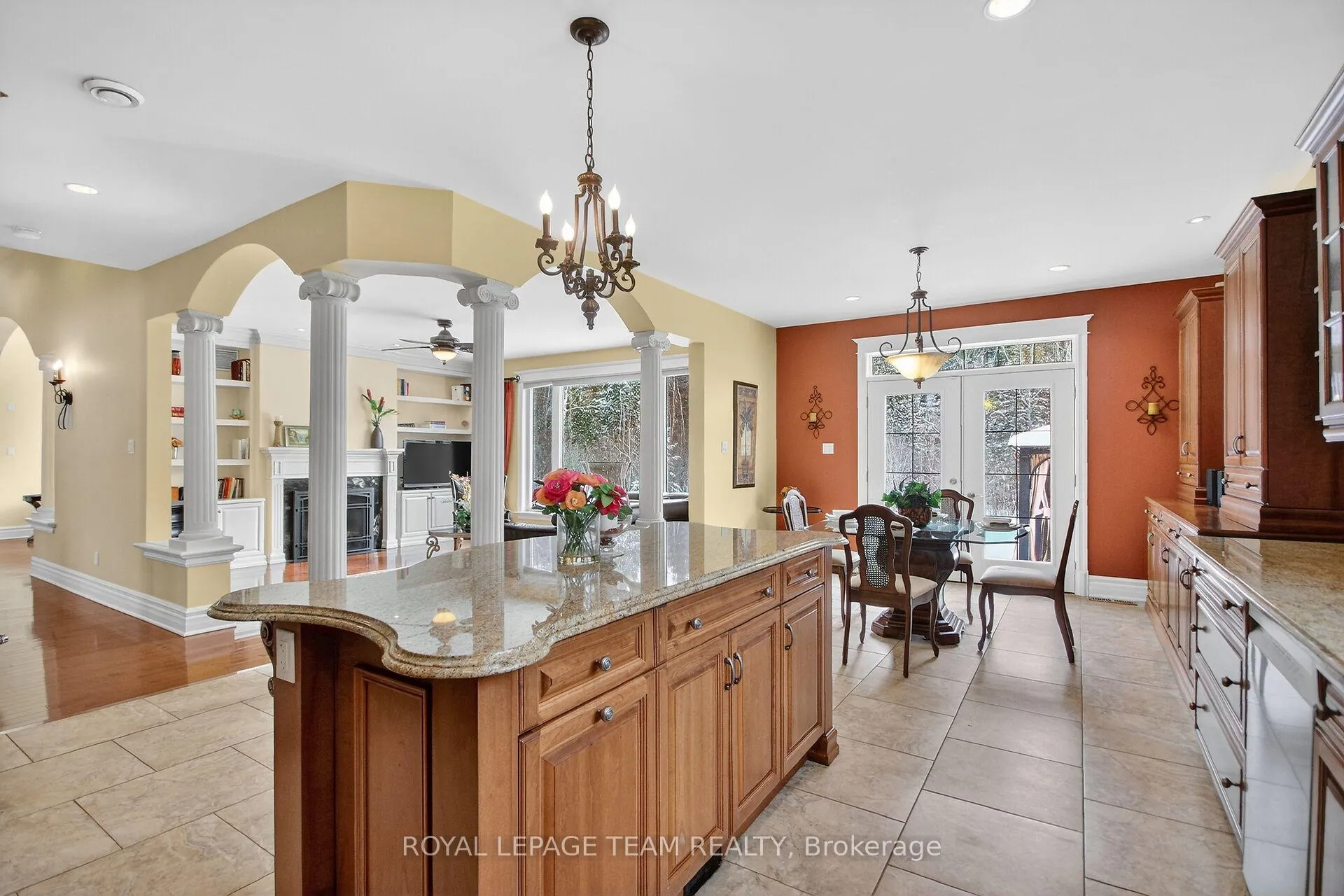 Photo 9 of 104 Sentinel Pine Way, Ottawa, Huntley Ward (South East) — HOMEH
