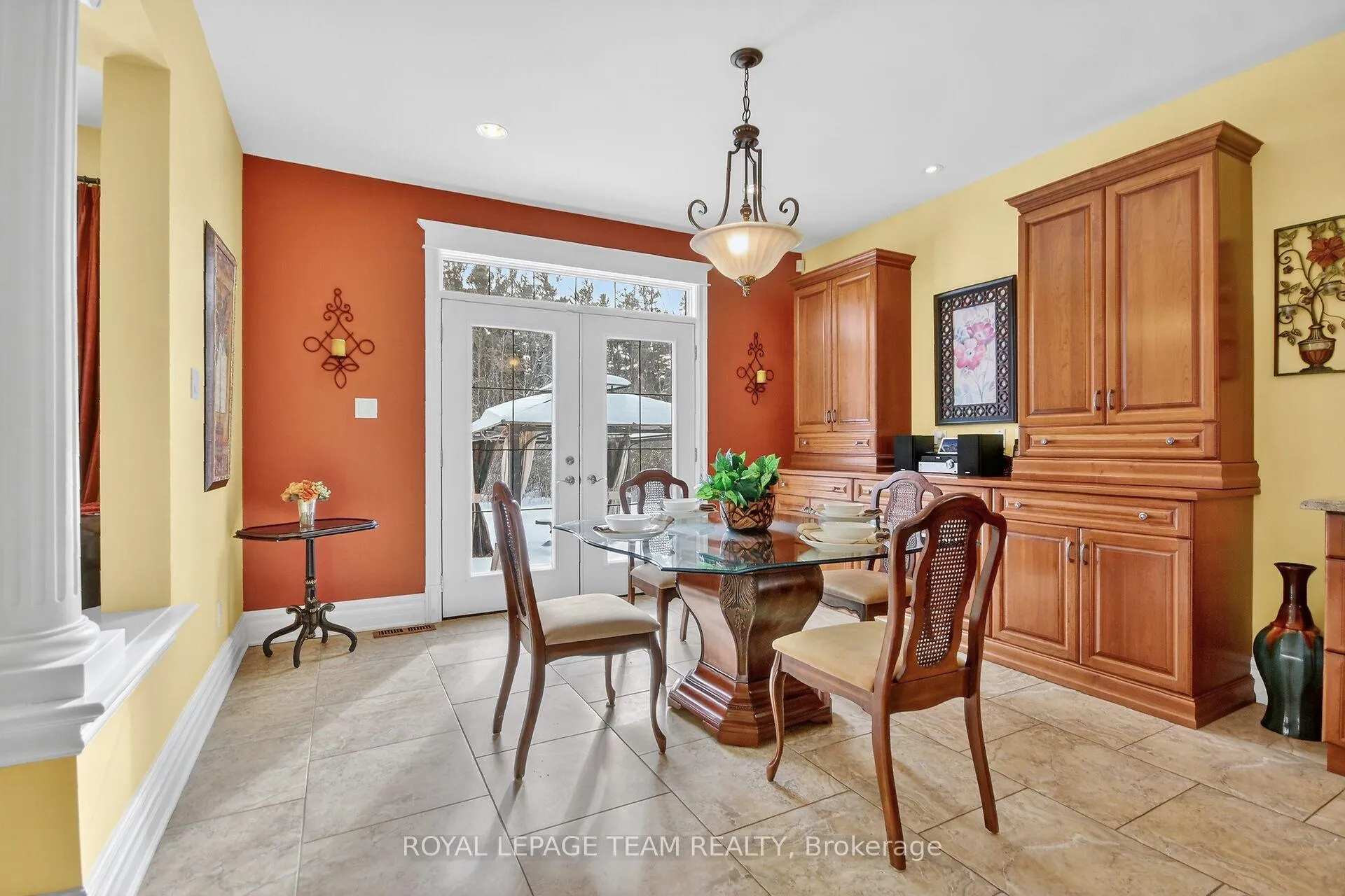 Photo 11 of 104 Sentinel Pine Way, Ottawa, Huntley Ward (South East) — HOMEH