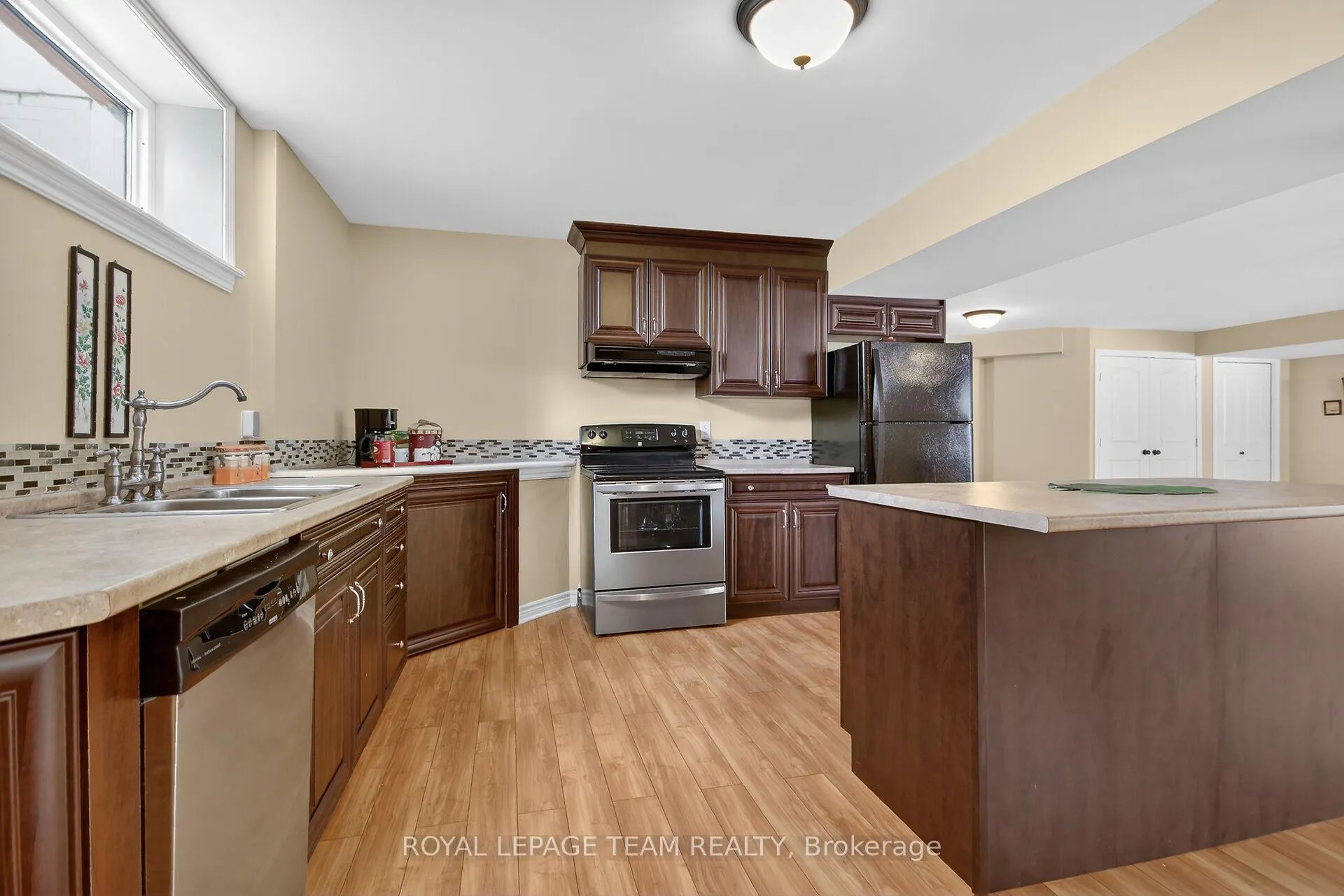 Photo 36 of 104 Sentinel Pine Way, Ottawa, Huntley Ward (South East) — HOMEH