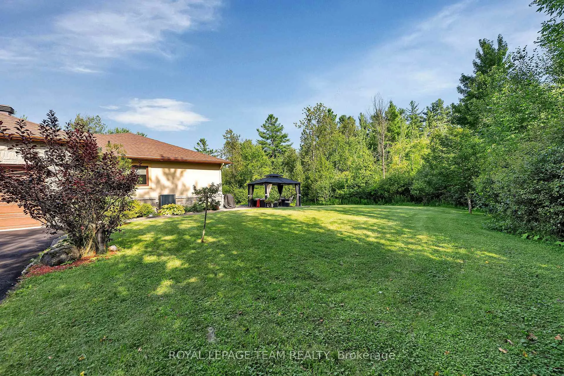 Photo 44 of 104 Sentinel Pine Way, Ottawa, Huntley Ward (South East) — HOMEH