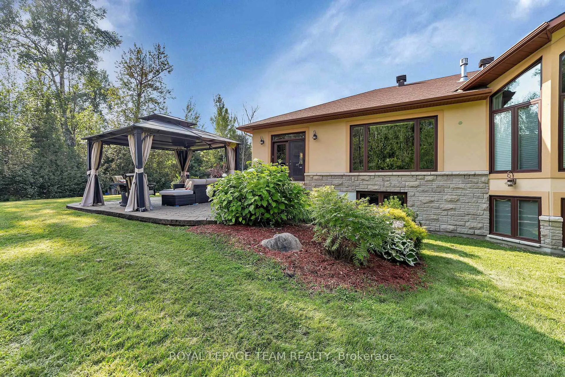 Photo 45 of 104 Sentinel Pine Way, Ottawa, Huntley Ward (South East) — HOMEH