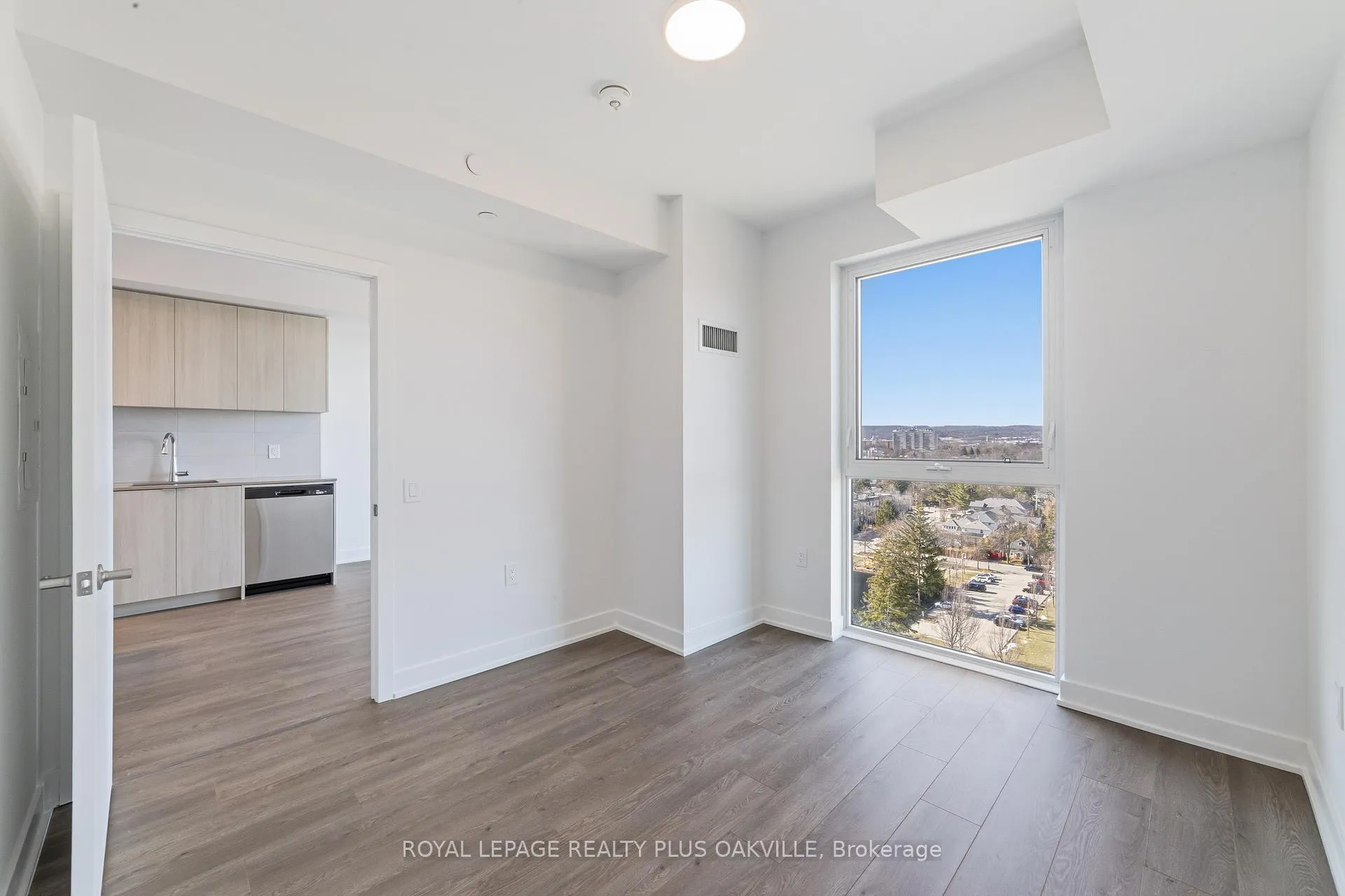 Photo 10 of Unit 1212, 2088 James Street, Burlington, Brant — HOMEH