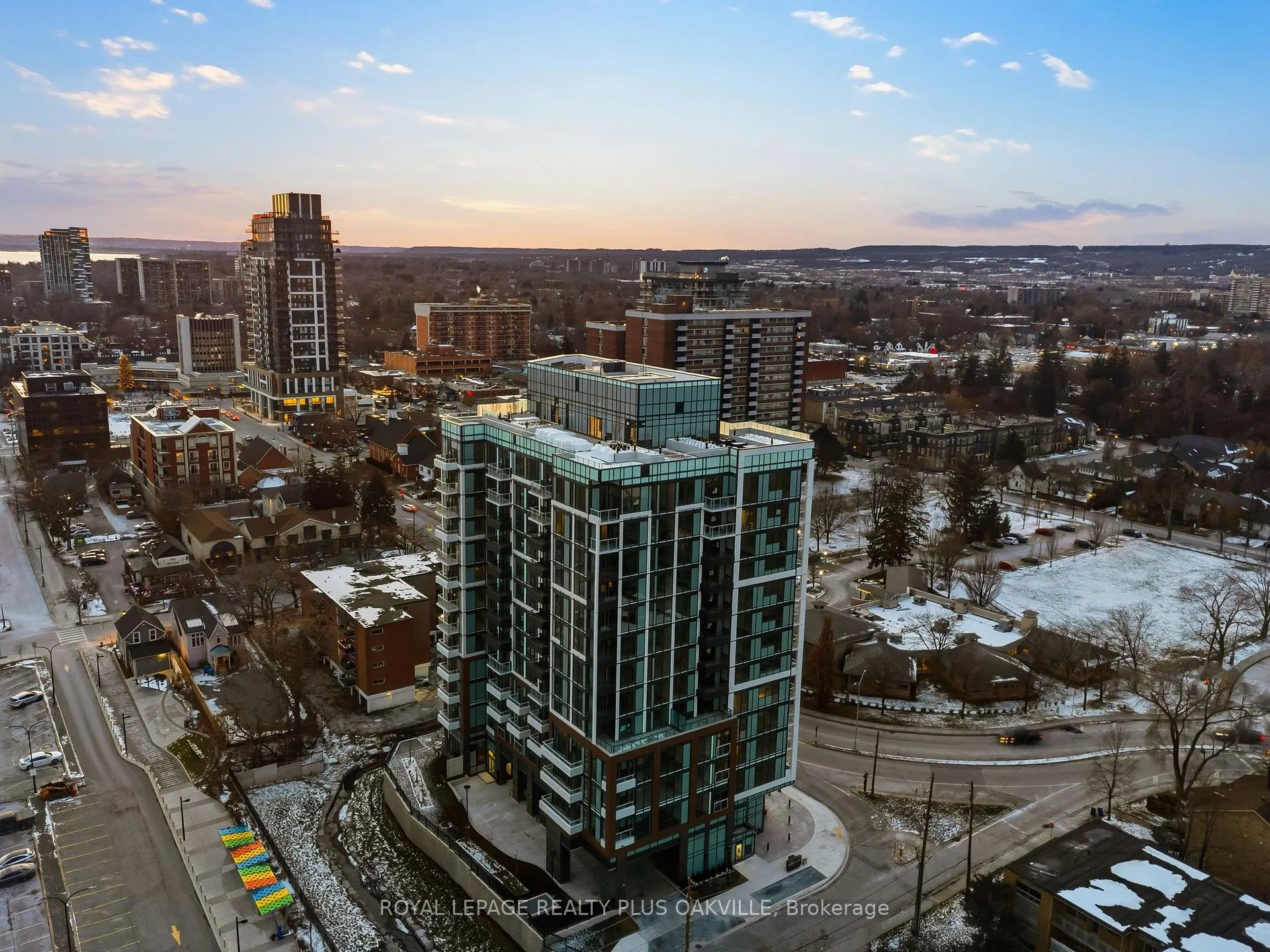 Photo 26 of Unit 1212, 2088 James Street, Burlington, Brant — HOMEH
