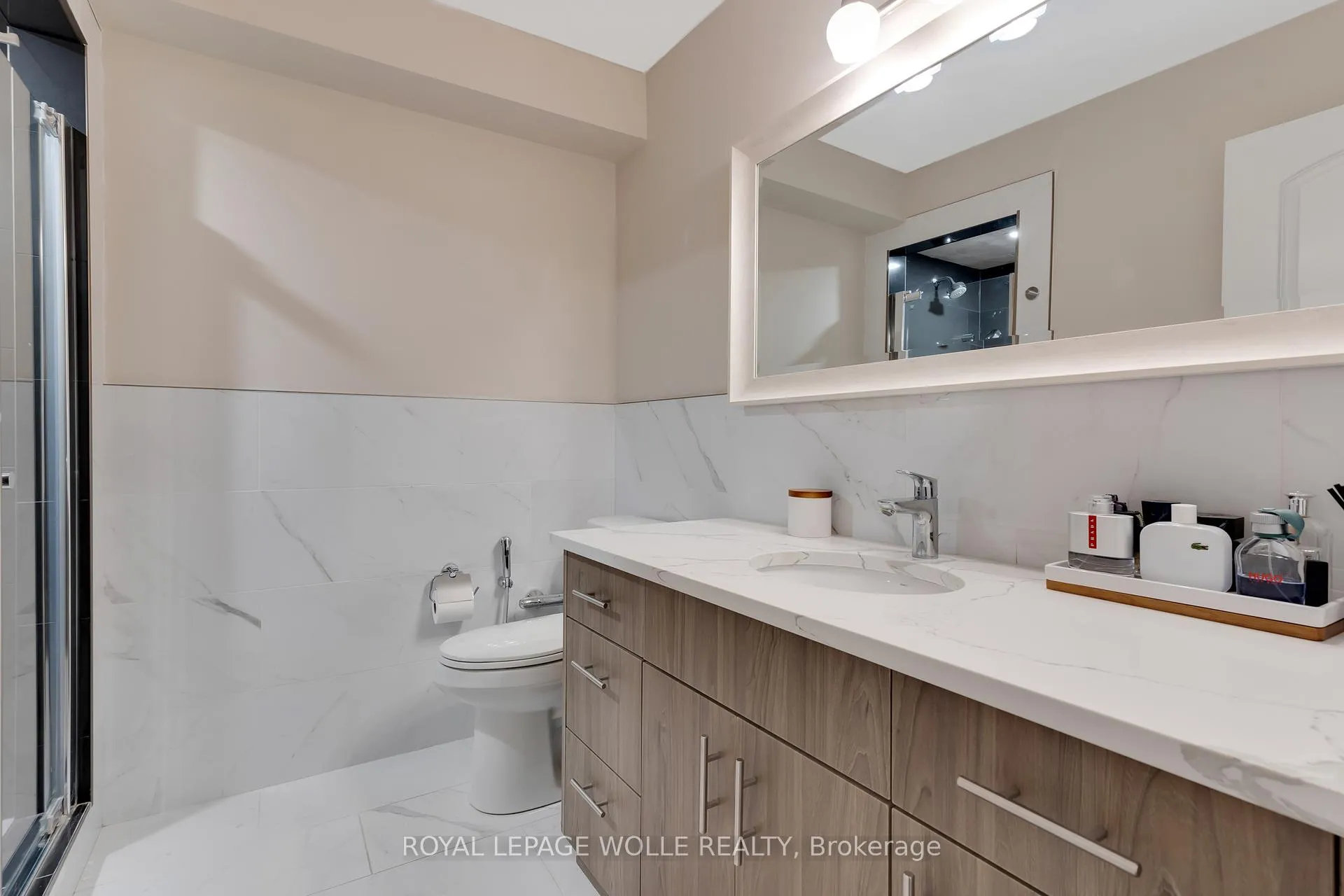 Photo 38 of 585 Wingrove Court, Waterloo — HOMEH