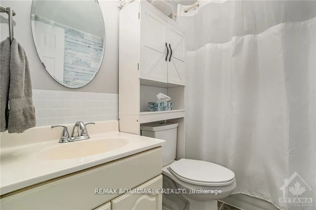 Photo 11 of Unit 717, 2000 Jasmine Crescent, Ottawa, Beacon Hill South — HOMEH