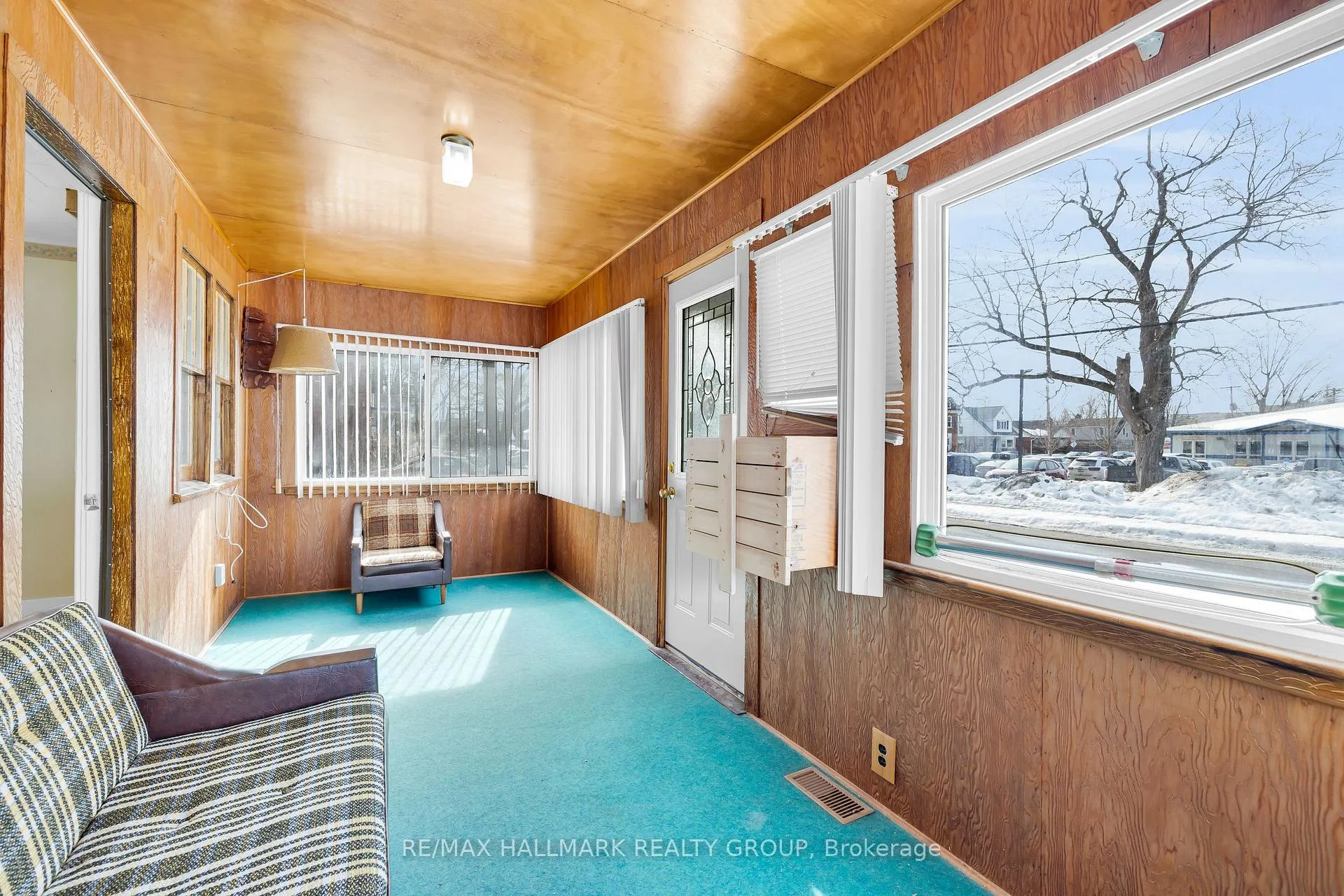 Photo 4 of 11 Maitland Street, Smiths Falls — HOMEH