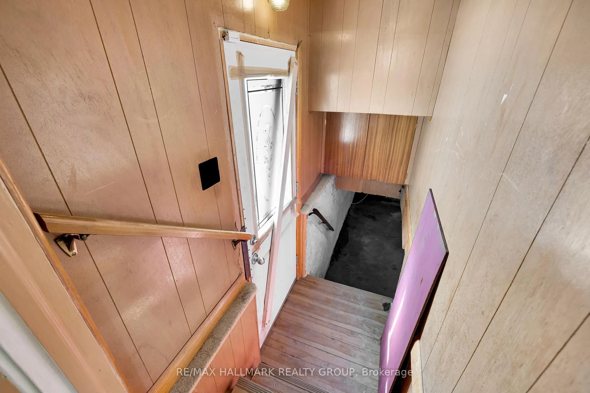 Photo 19 of 11 Maitland Street, Smiths Falls — HOMEH