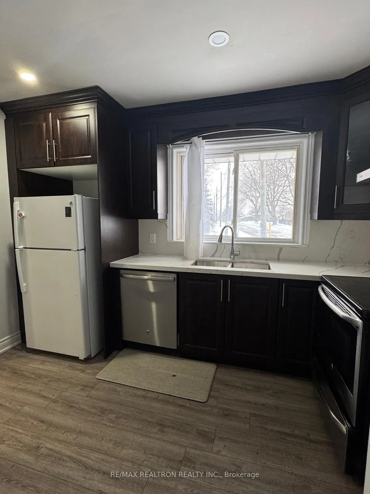 Photo 26 of 1467 Oxford Street, Oshawa, Lakeview — HOMEH