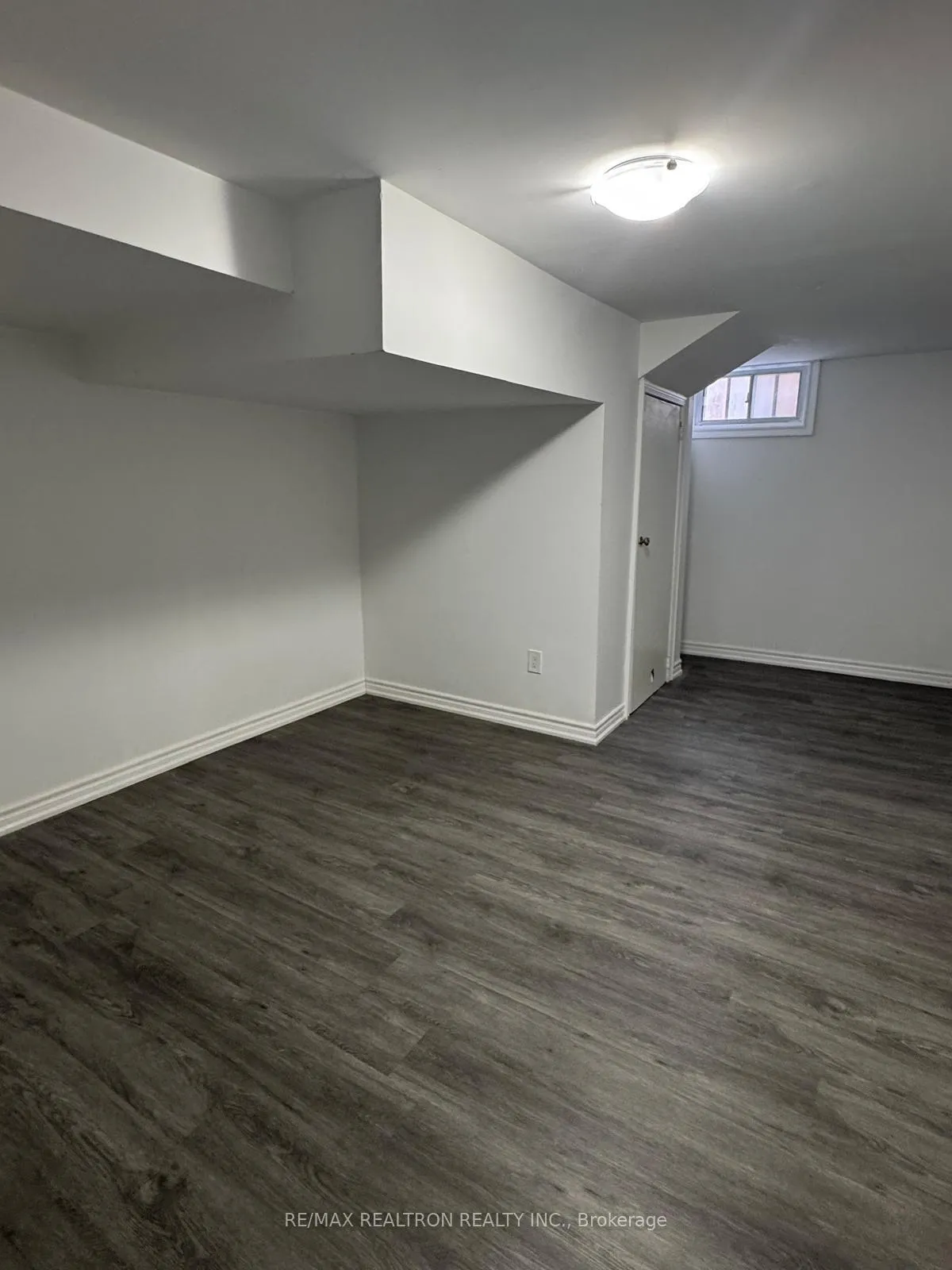 Photo 16 of 1467 Oxford Street, Oshawa, Lakeview — HOMEH