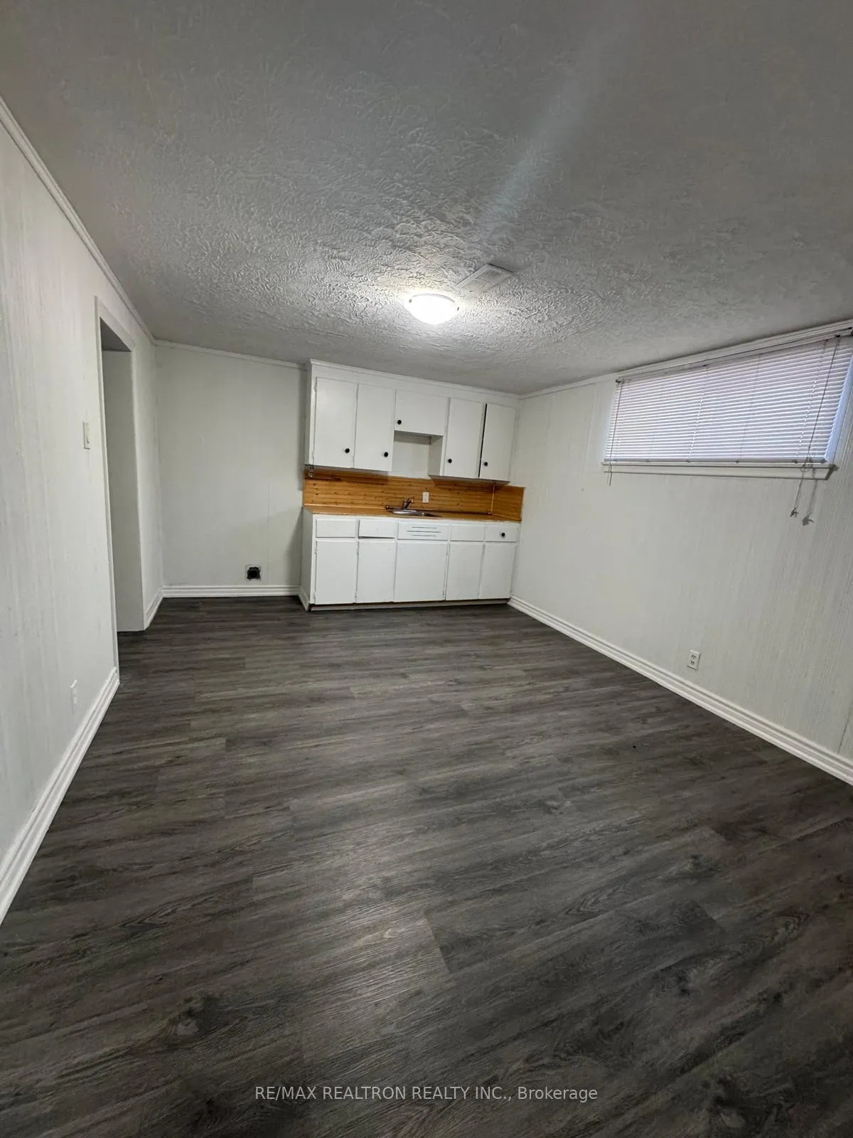 Photo 19 of 1467 Oxford Street, Oshawa, Lakeview — HOMEH