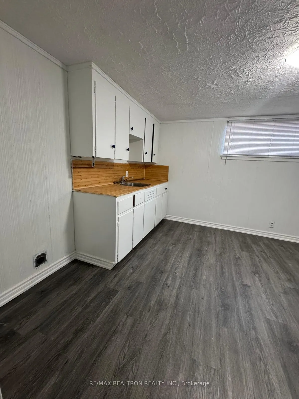 Photo 20 of 1467 Oxford Street, Oshawa, Lakeview — HOMEH
