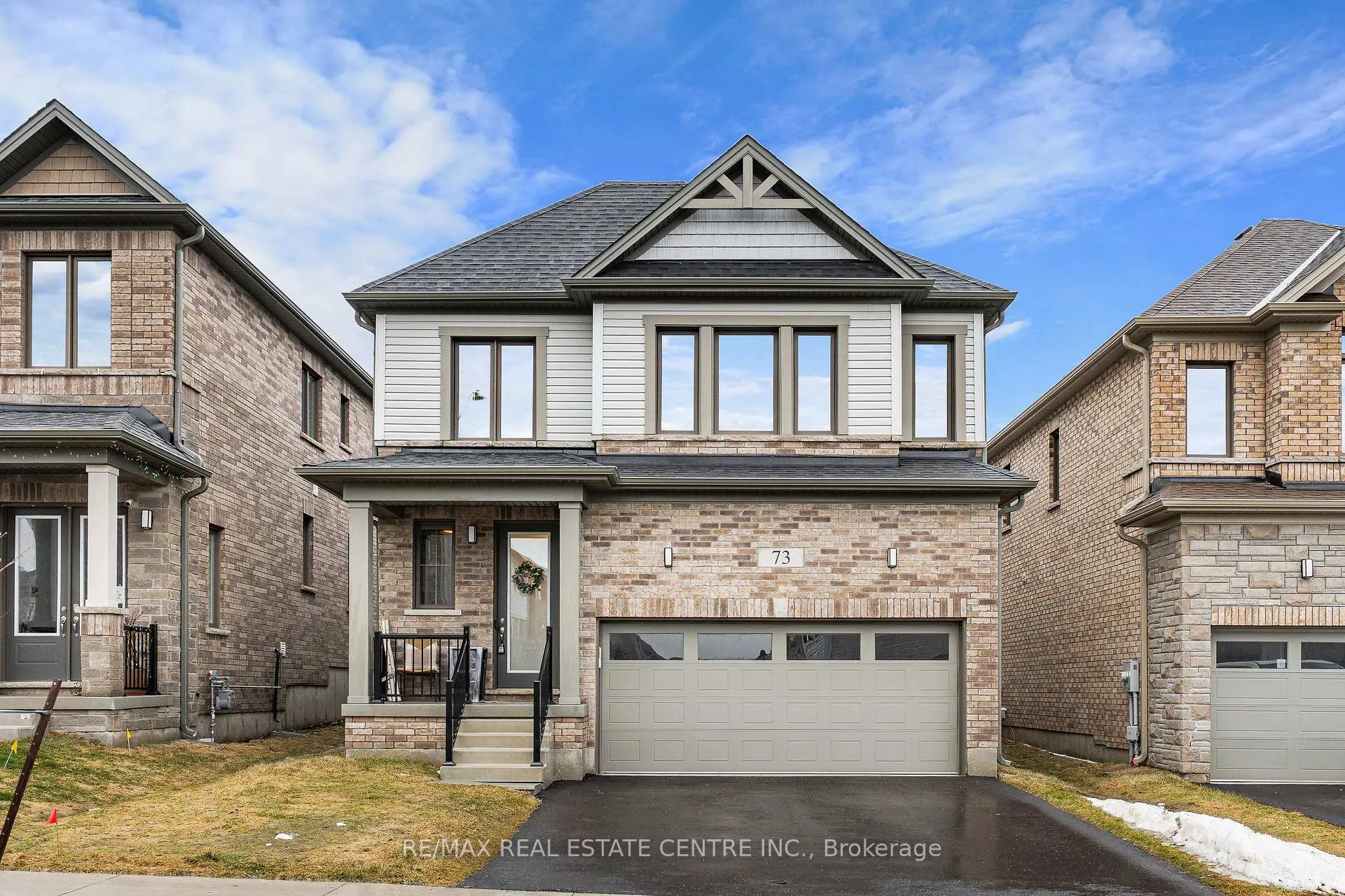 Photo 1 of 73 Mary Watson Street, North Dumfries — HOMEH